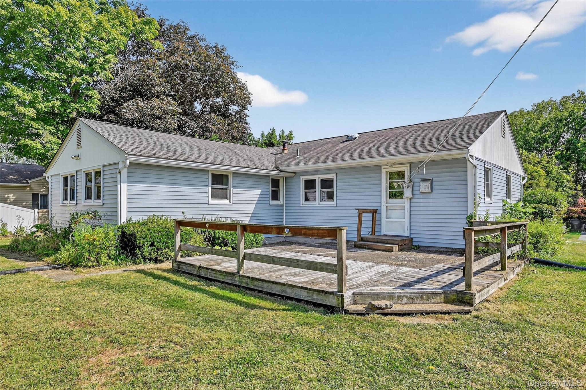 11 Hudson Drive, New Windsor, NY 12553