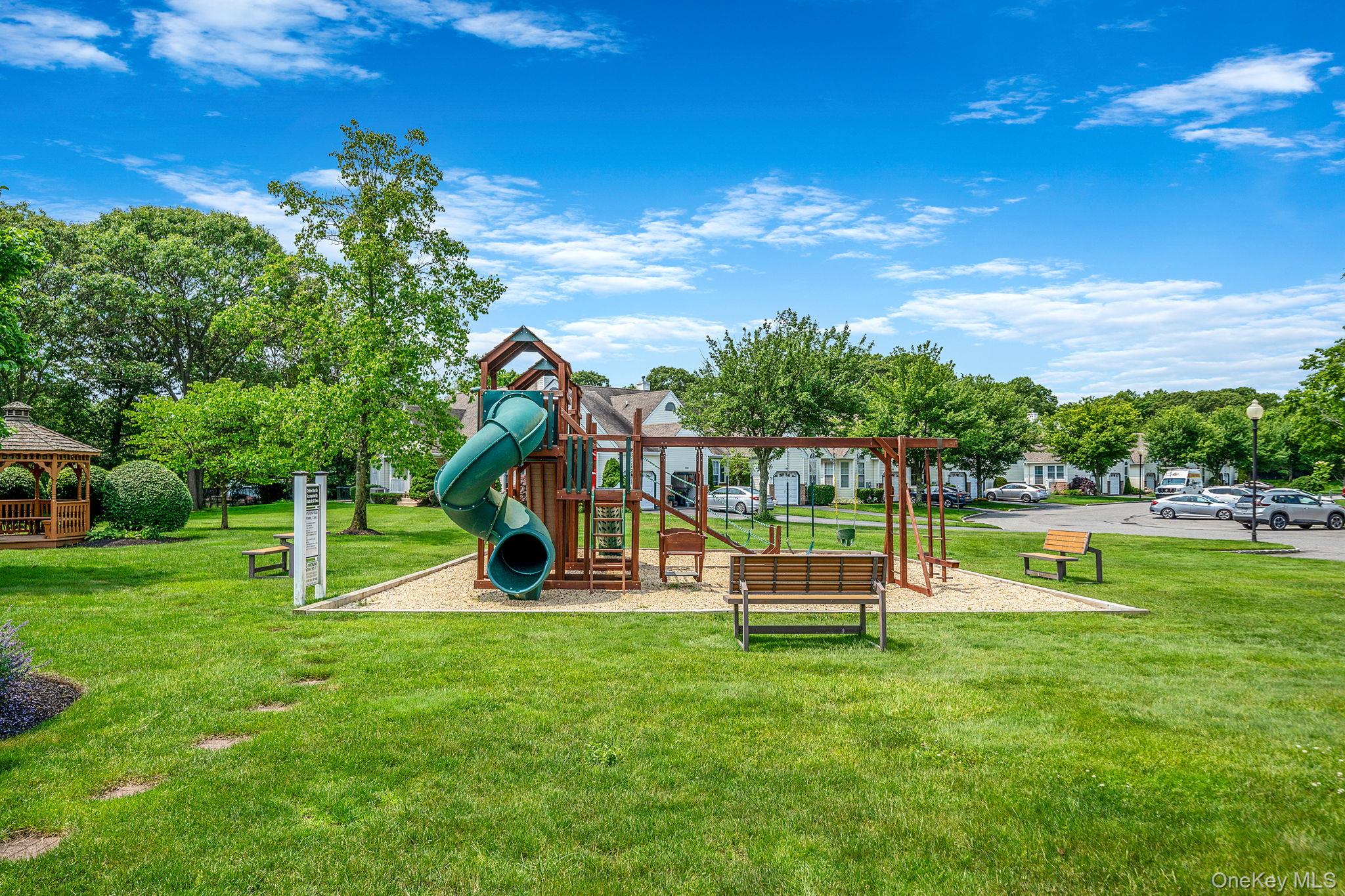 903 Constance Lane, Port Jefferson Station, NY 11776