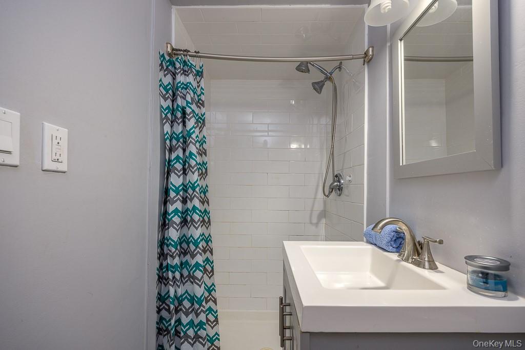 31 Verdin Drive, New City, NY 10956