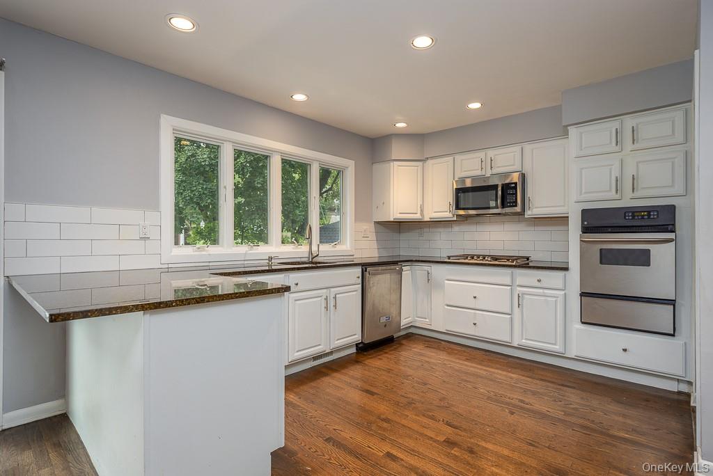 31 Verdin Drive, New City, NY 10956