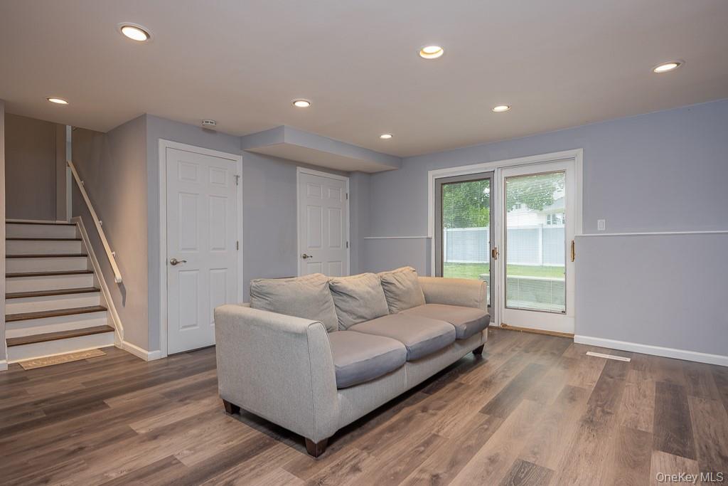 31 Verdin Drive, New City, NY 10956