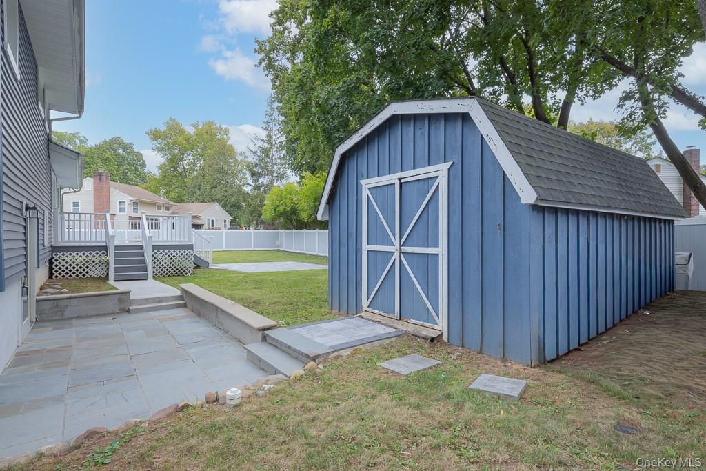 31 Verdin Drive, New City, NY 10956