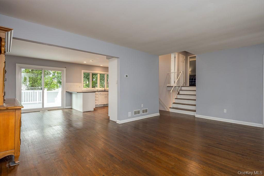 31 Verdin Drive, New City, NY 10956