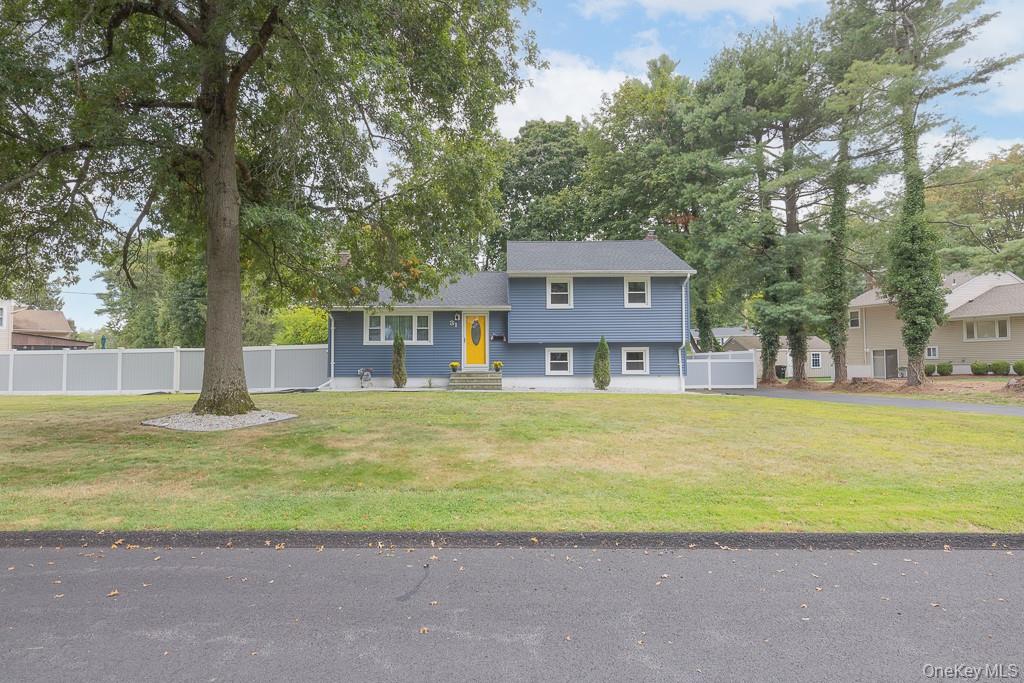 31 Verdin Drive, New City, NY 10956