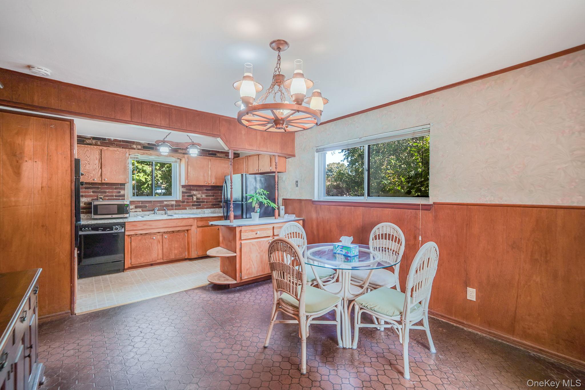 167 Wittberg Street, Brentwood, NY 11717