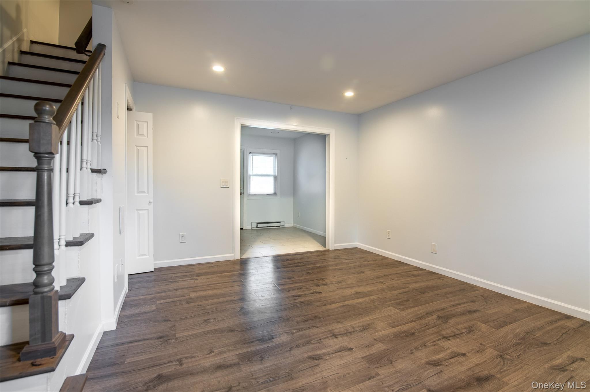 72 Tudor Lane, Bay Shore, NY 11706