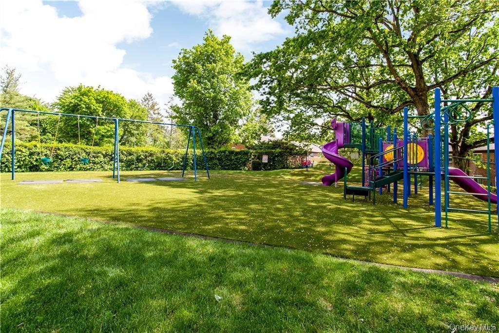 182 Pinewood Road # 23, Hartsdale, NY 10530