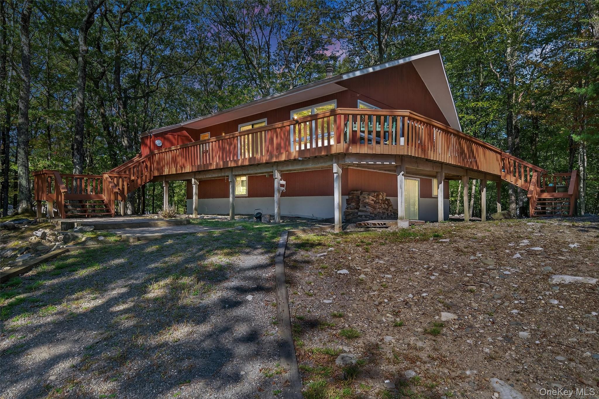 75 Pebble Path, Rock Hill, NY 12775