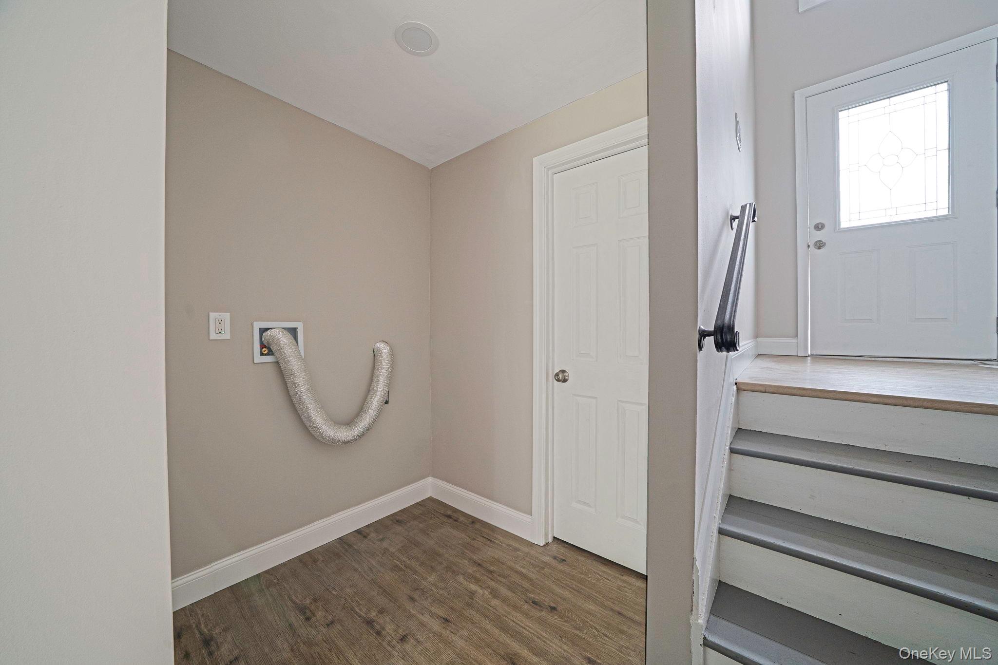 40 Gettysburg Drive, Holbrook, NY 11741