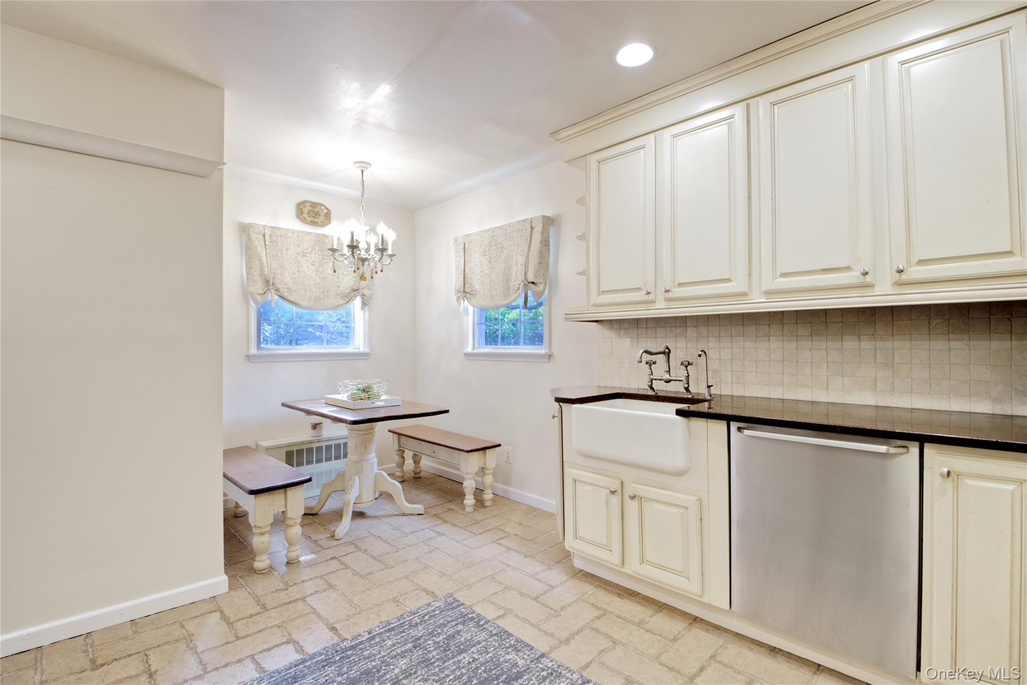 30 Boylston Street, Garden City, NY 11530