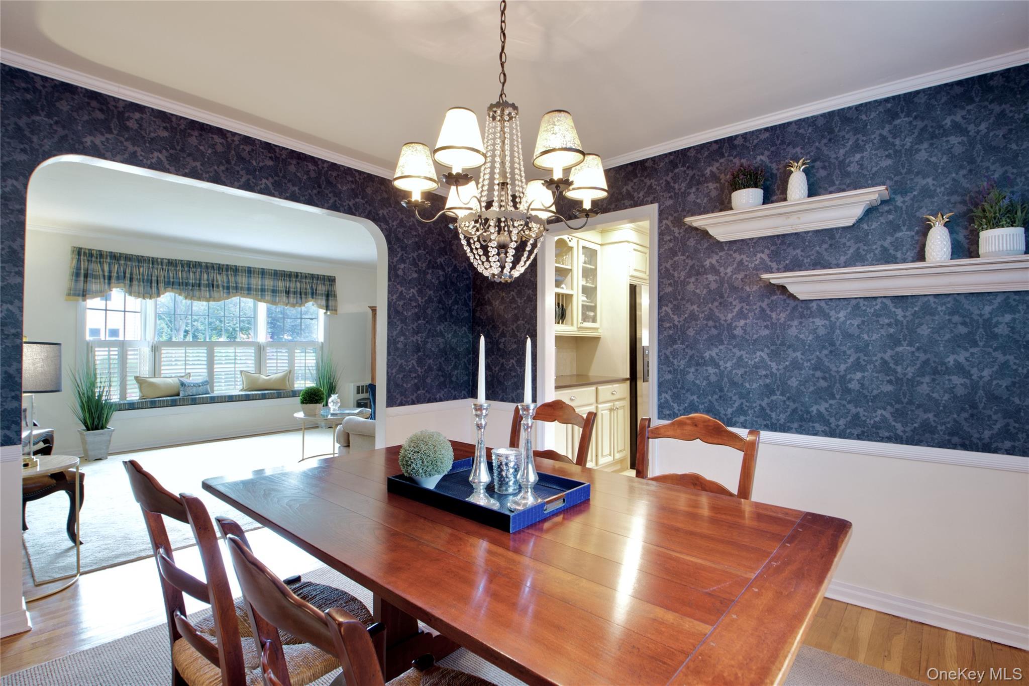 30 Boylston Street, Garden City, NY 11530