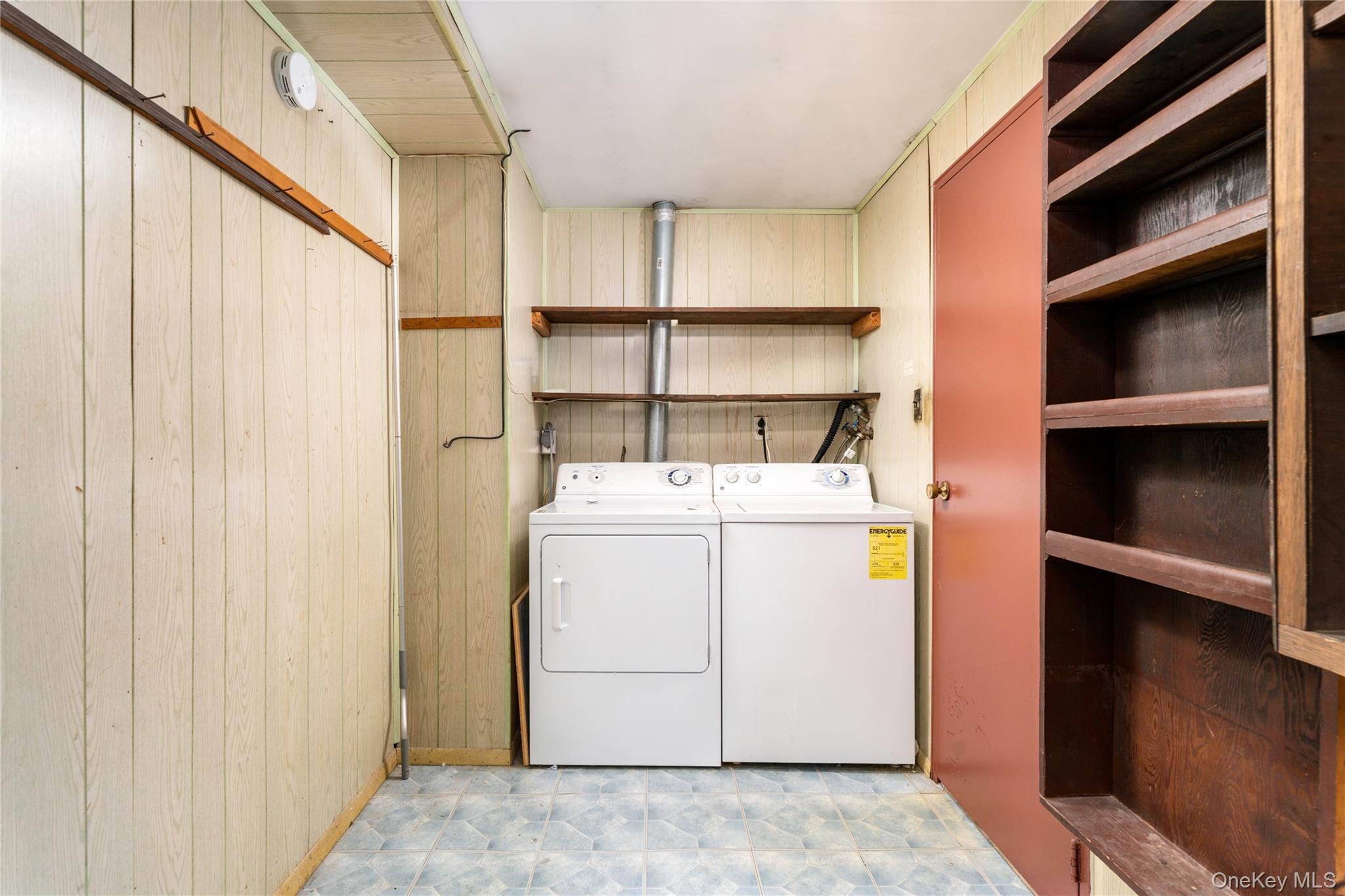 4 Comet Road, Selden, NY 11784