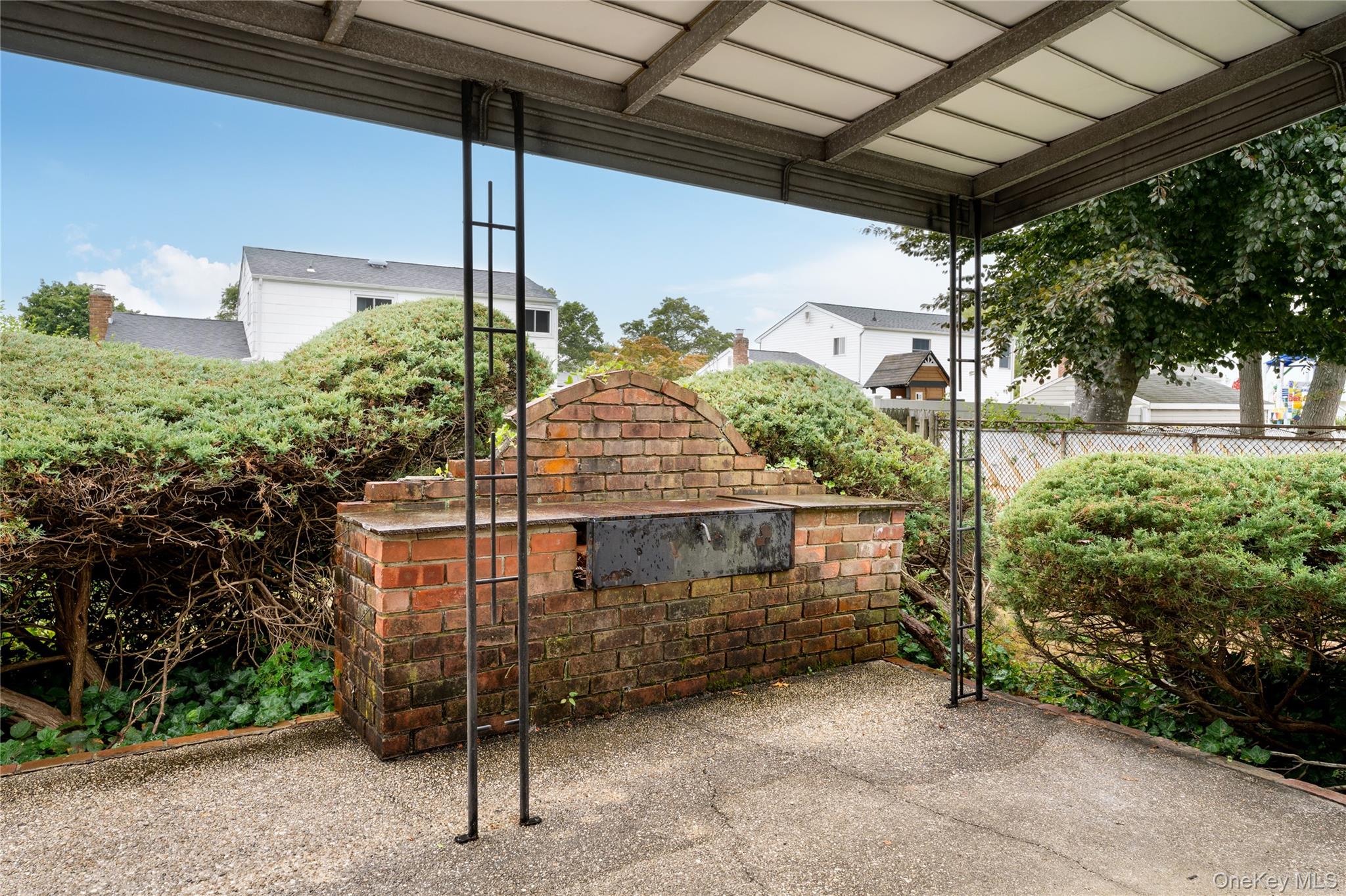 4 Comet Road, Selden, NY 11784