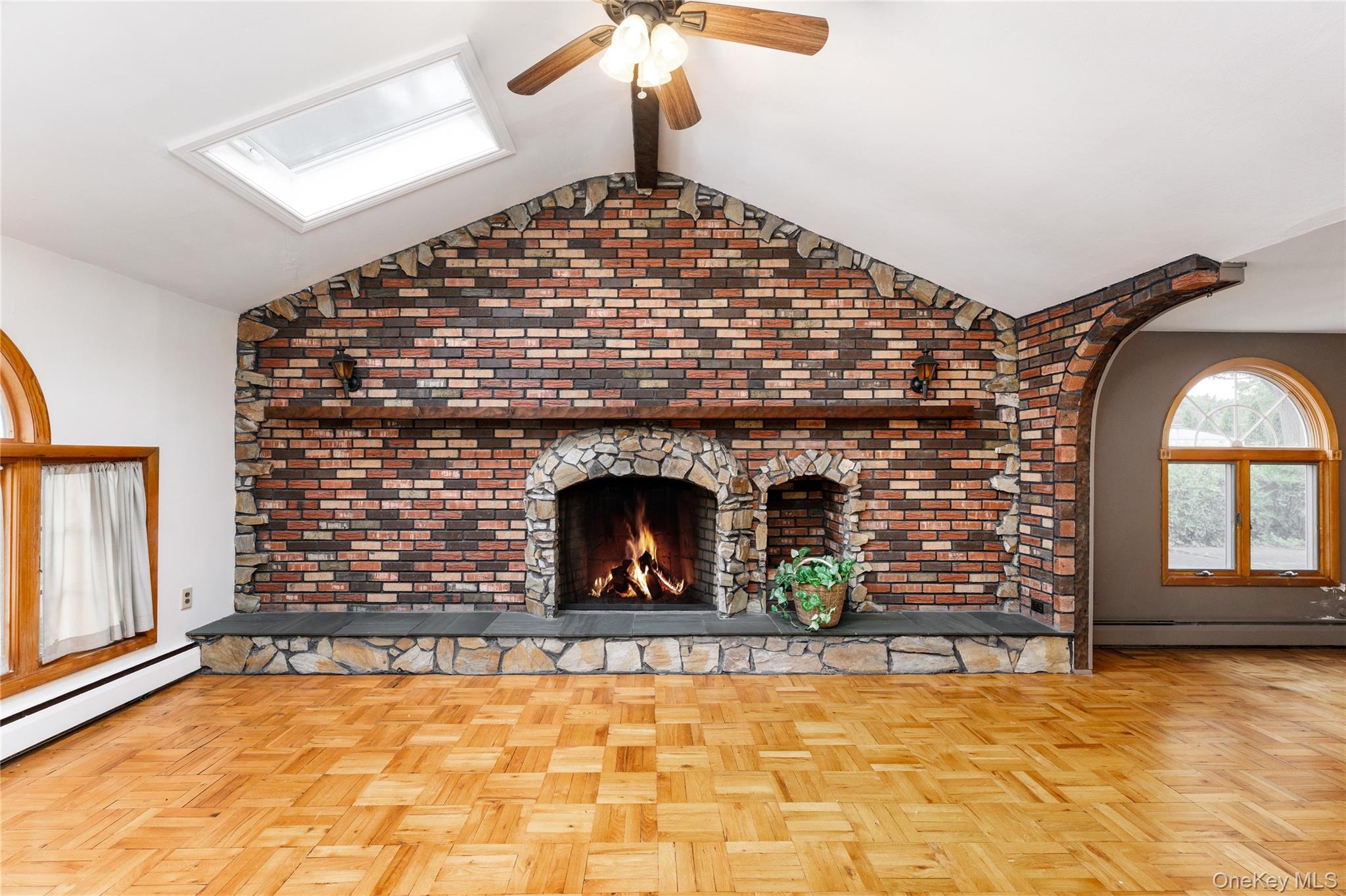 4 Comet Road, Selden, NY 11784