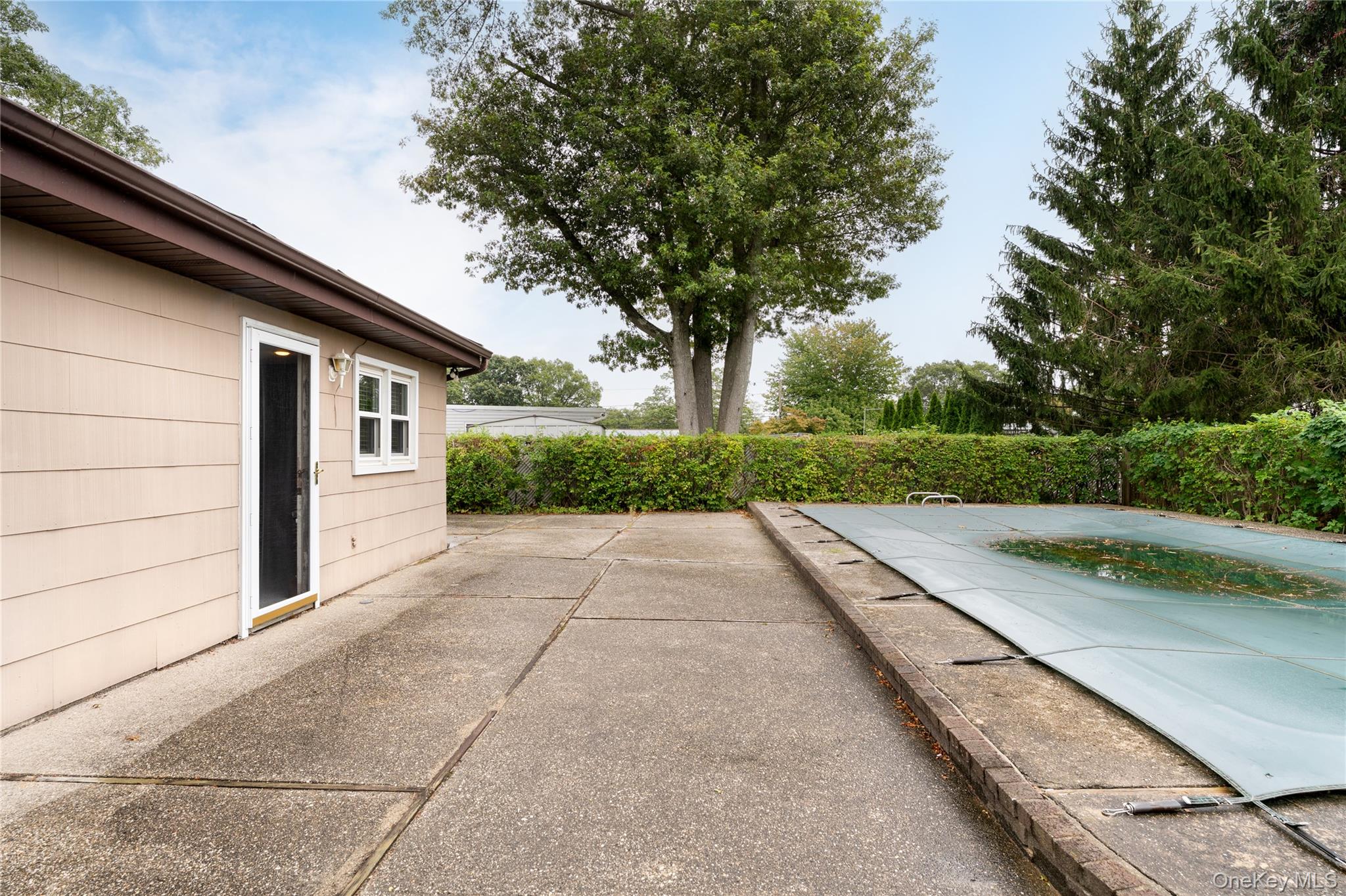 4 Comet Road, Selden, NY 11784