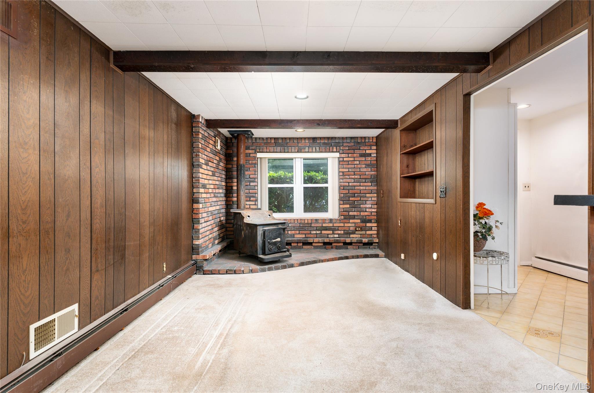 4 Comet Road, Selden, NY 11784