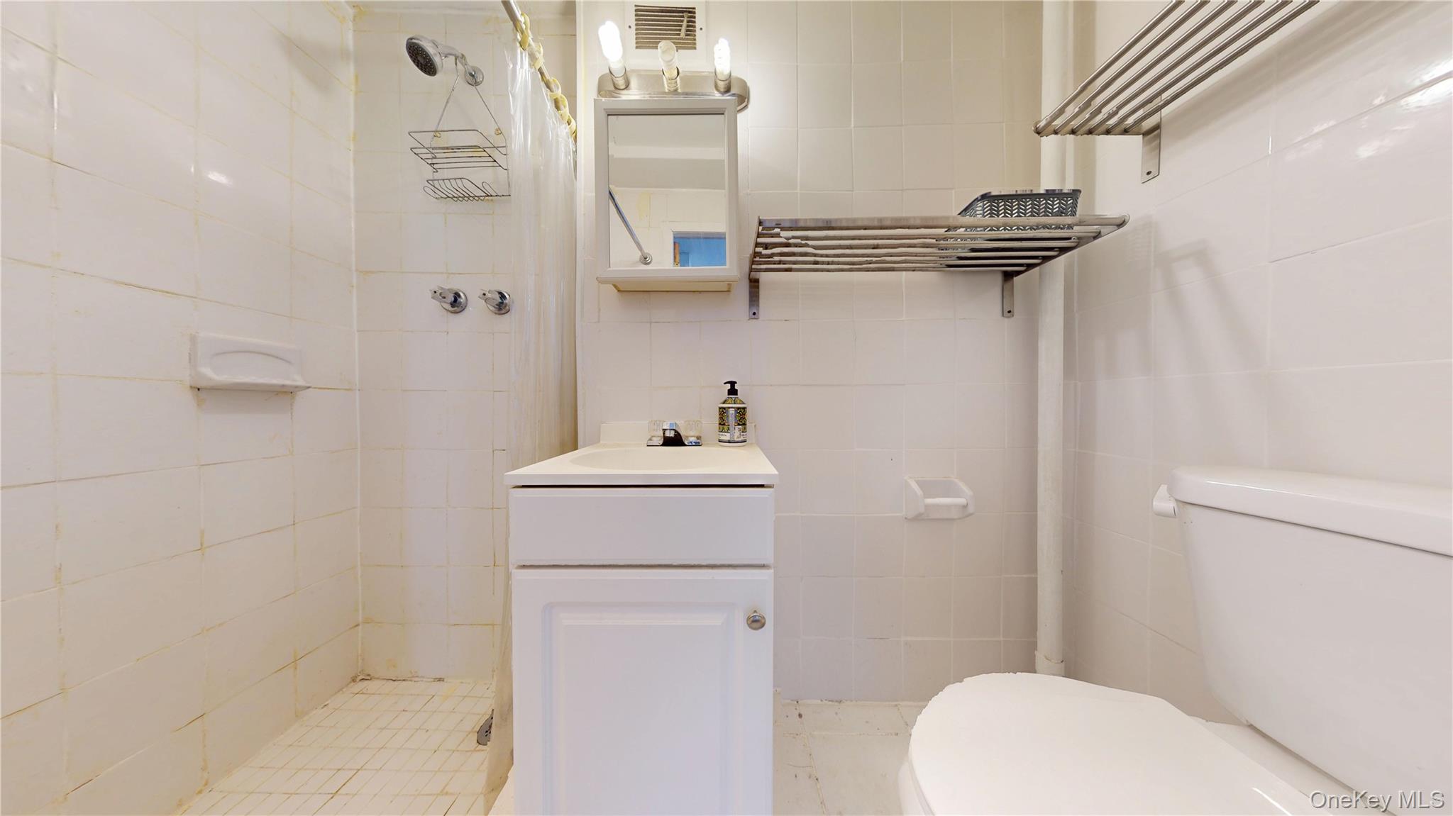 98-34 63rd Drive # 6GG, Rego Park, NY 11374