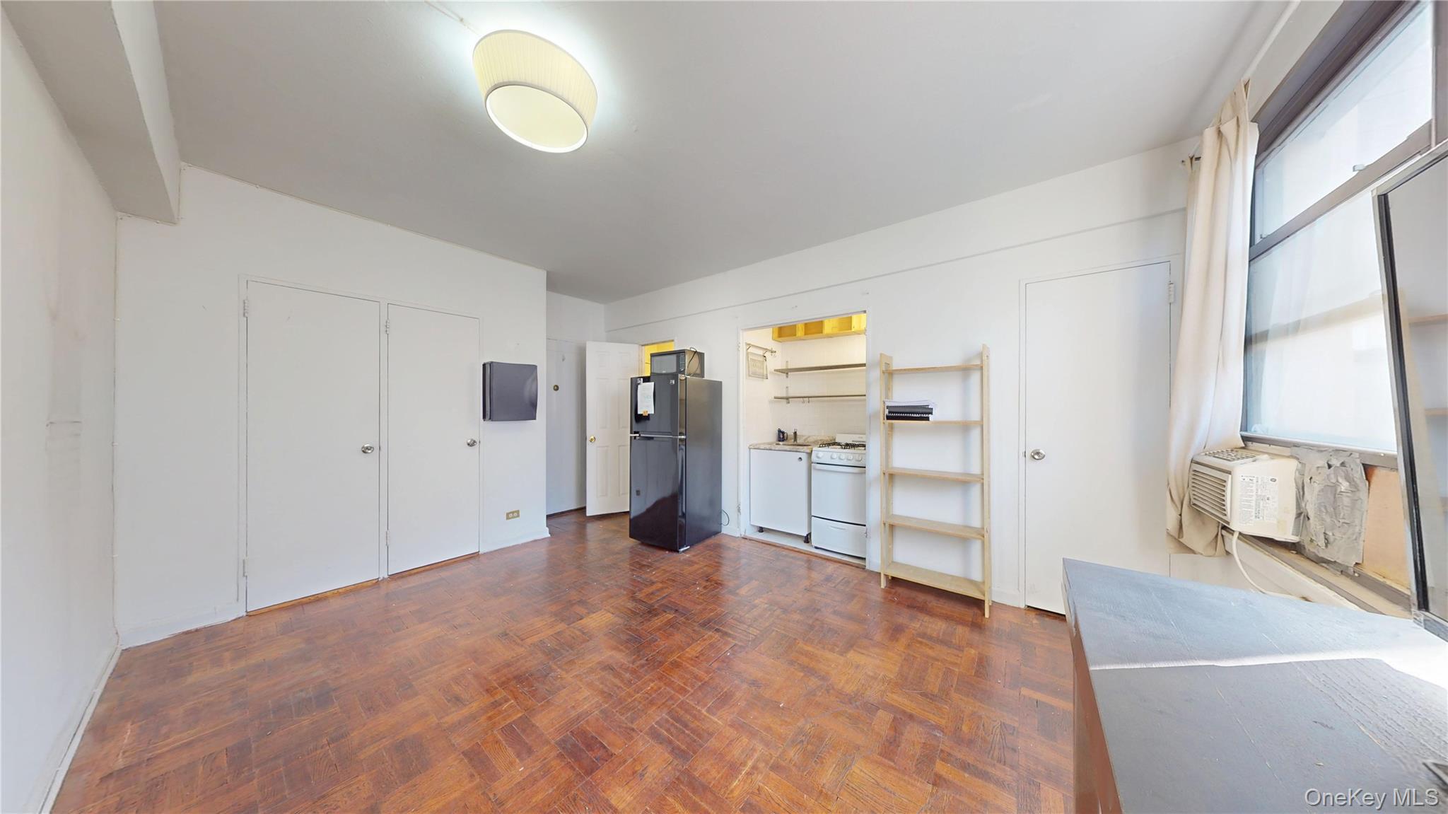 98-34 63rd Drive # 6GG, Rego Park, NY 11374