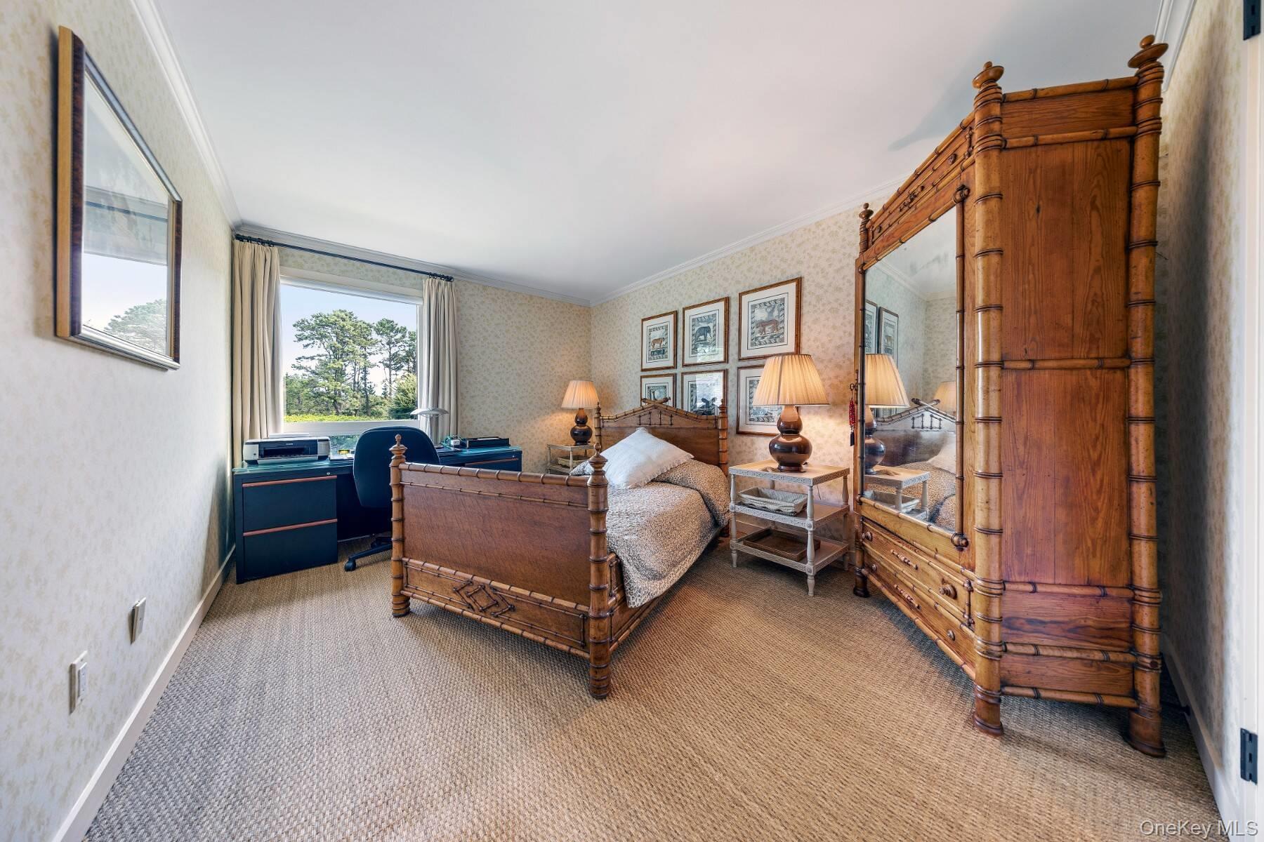 20 Hillside Road, Southampton, NY 11968