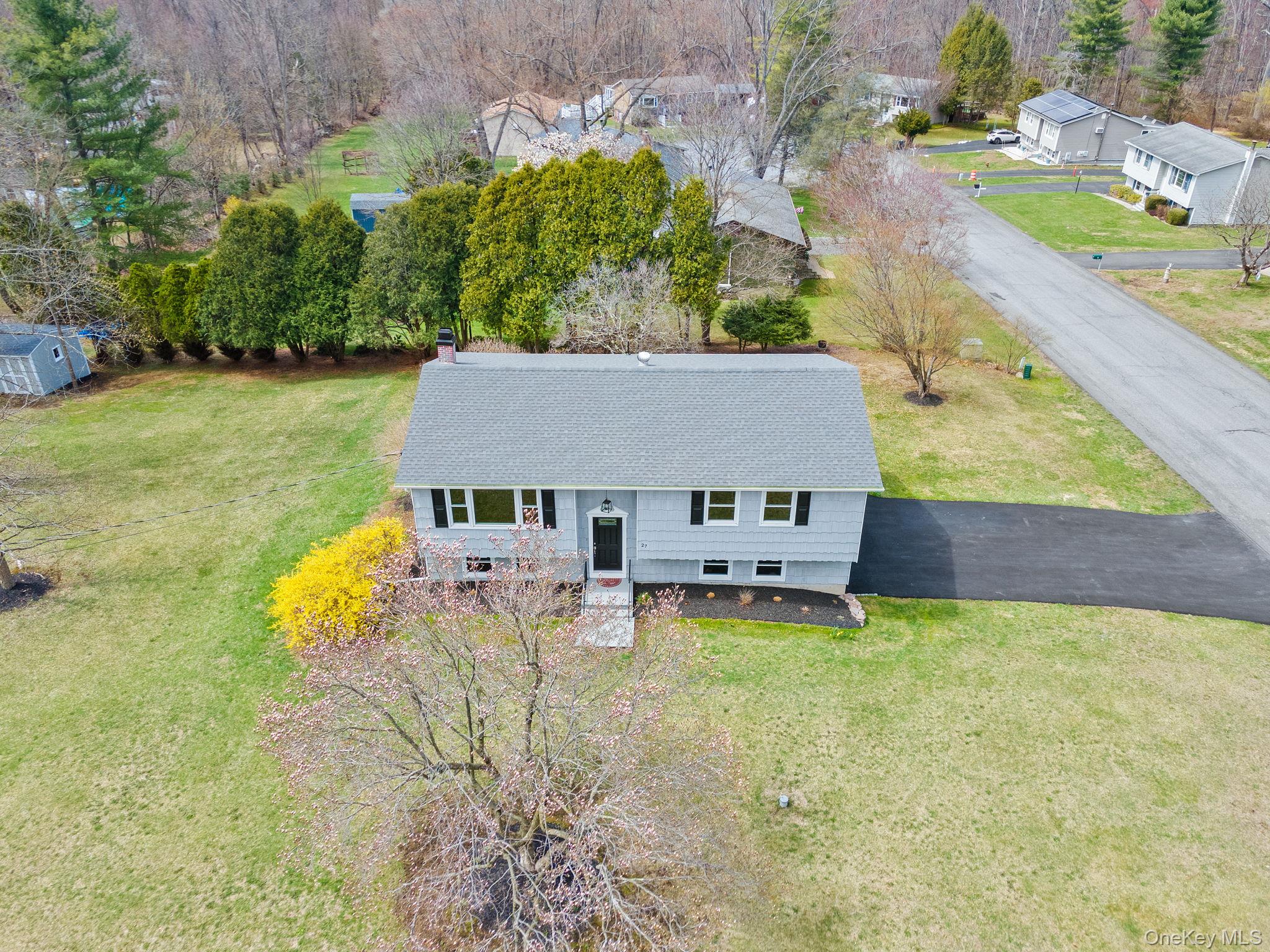 27 Church Street, Wallkill, NY 12589