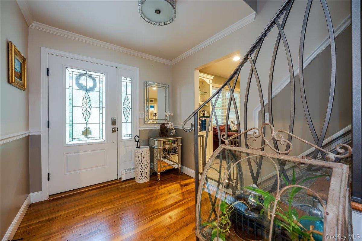 677 Meadow Road, Smithtown, NY 11787