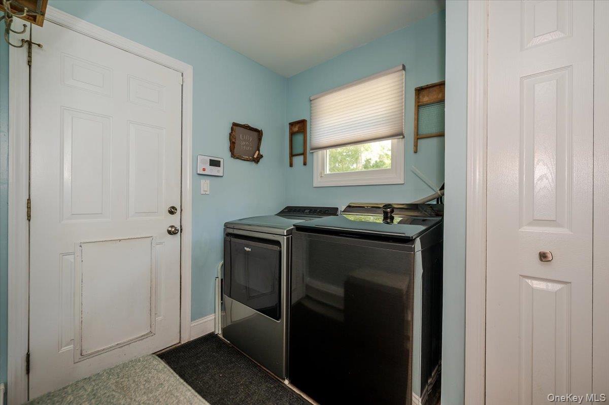 677 Meadow Road, Smithtown, NY 11787