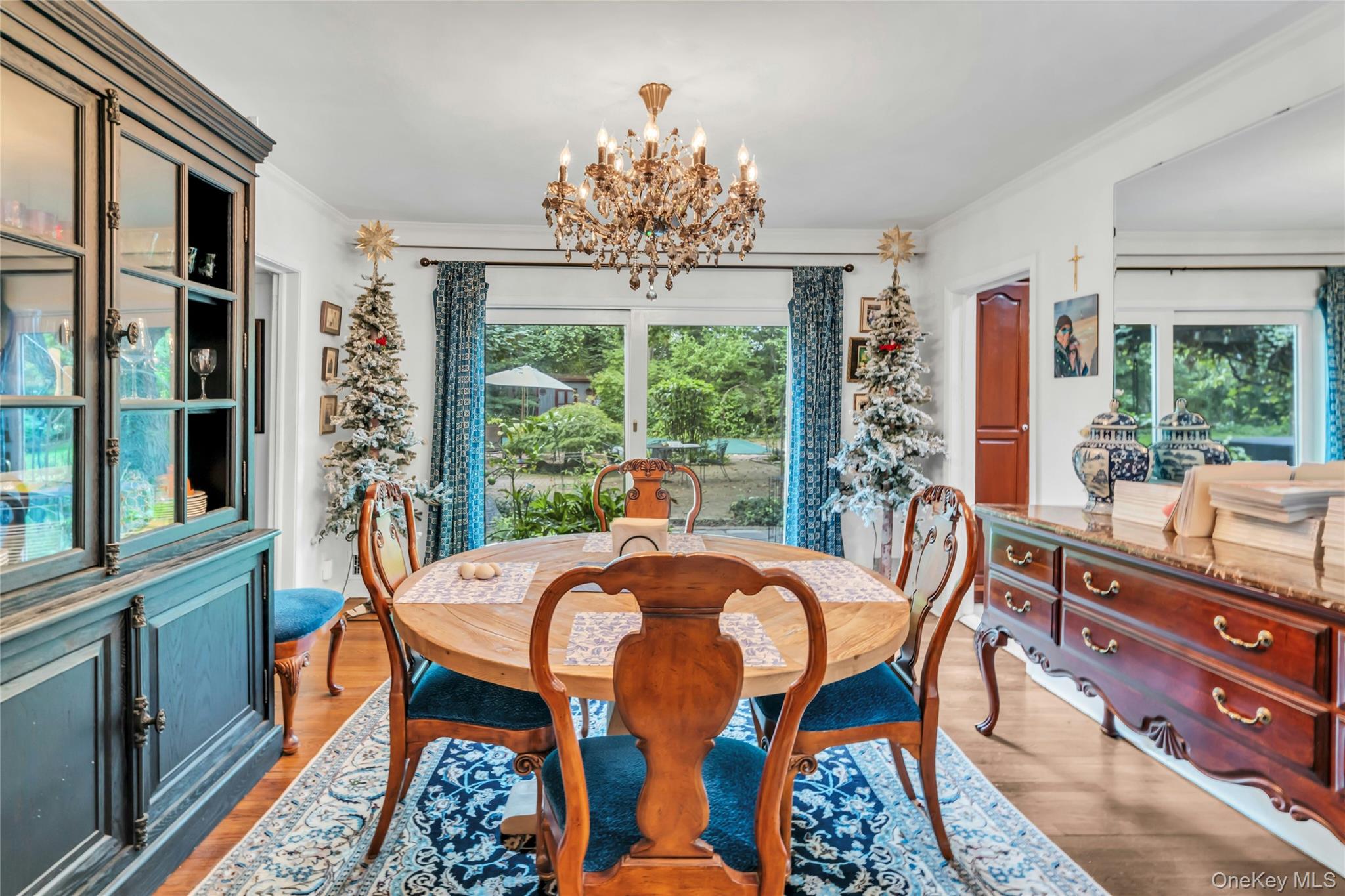 6 Harmony Road, Huntington, NY 11743