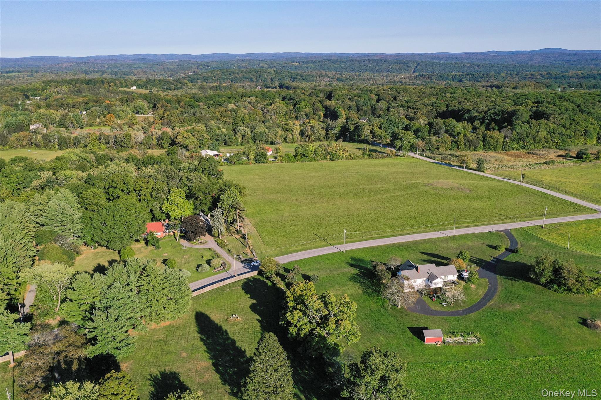 404 Gretna Road, Hyde Park, NY 12538