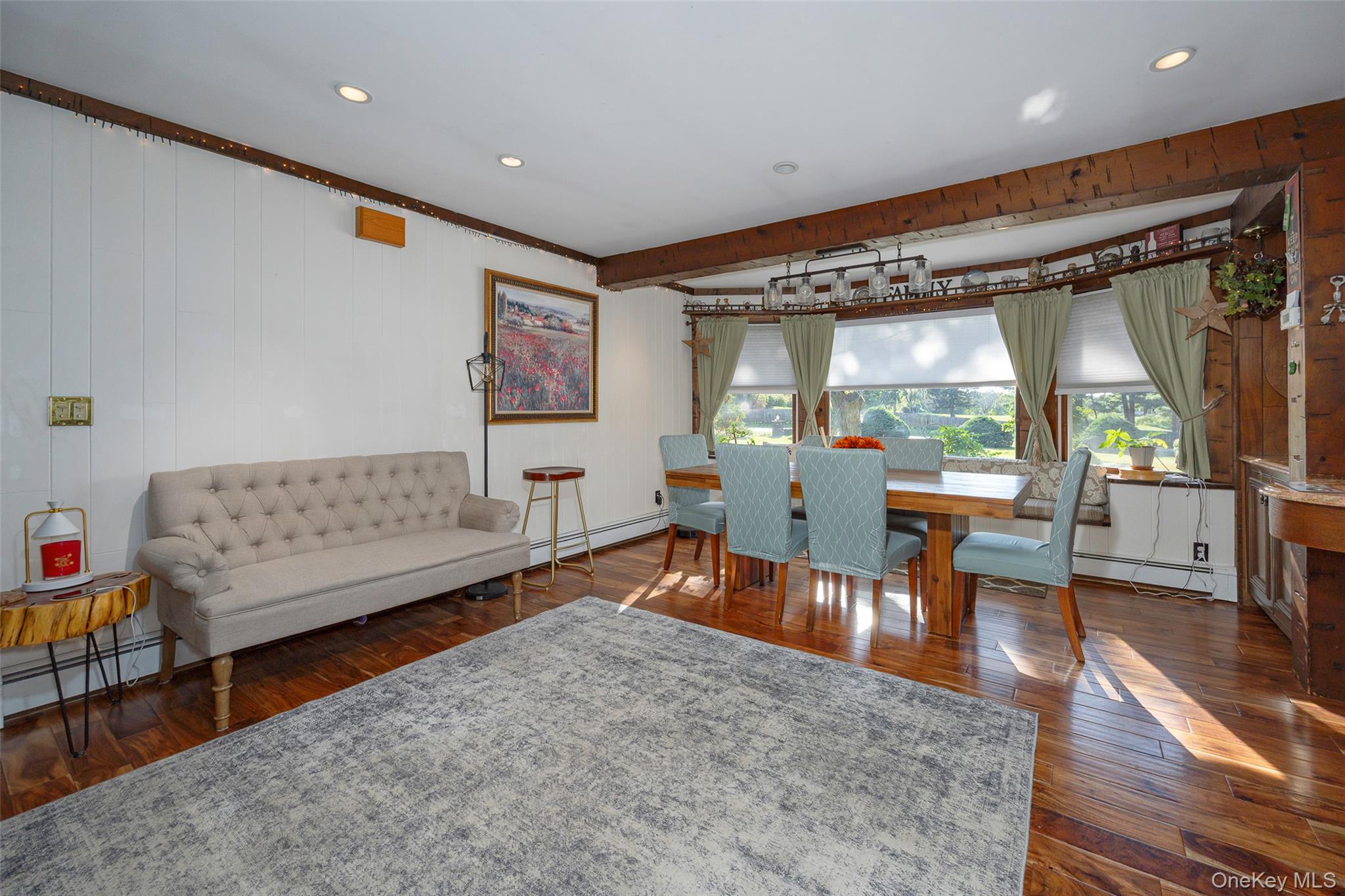 404 Gretna Road, Hyde Park, NY 12538