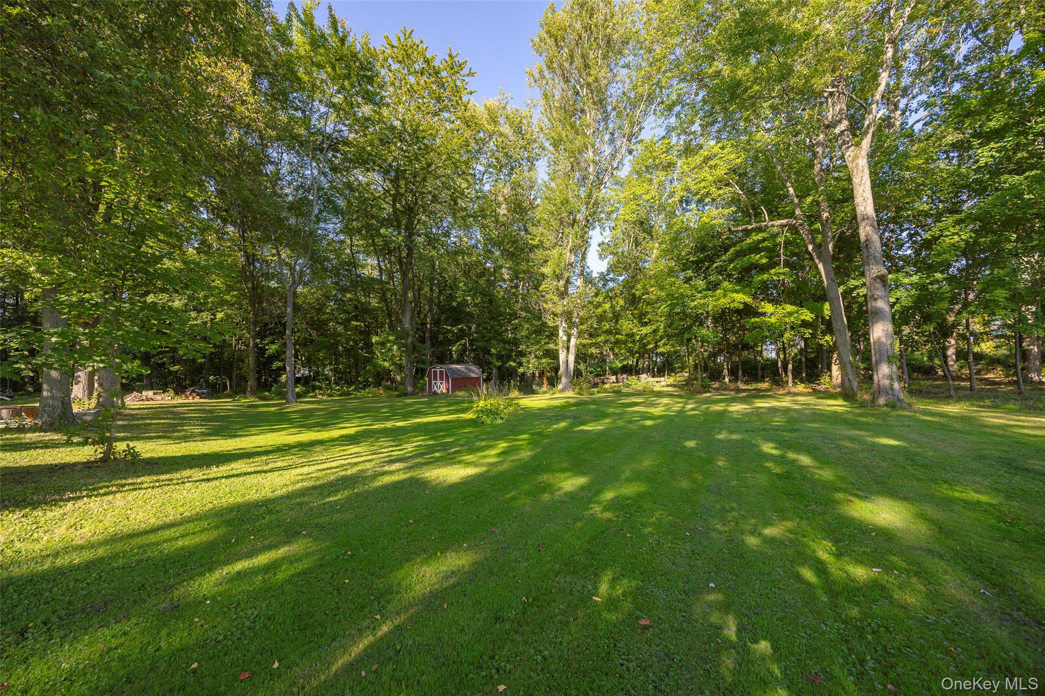 404 Gretna Road, Hyde Park, NY 12538