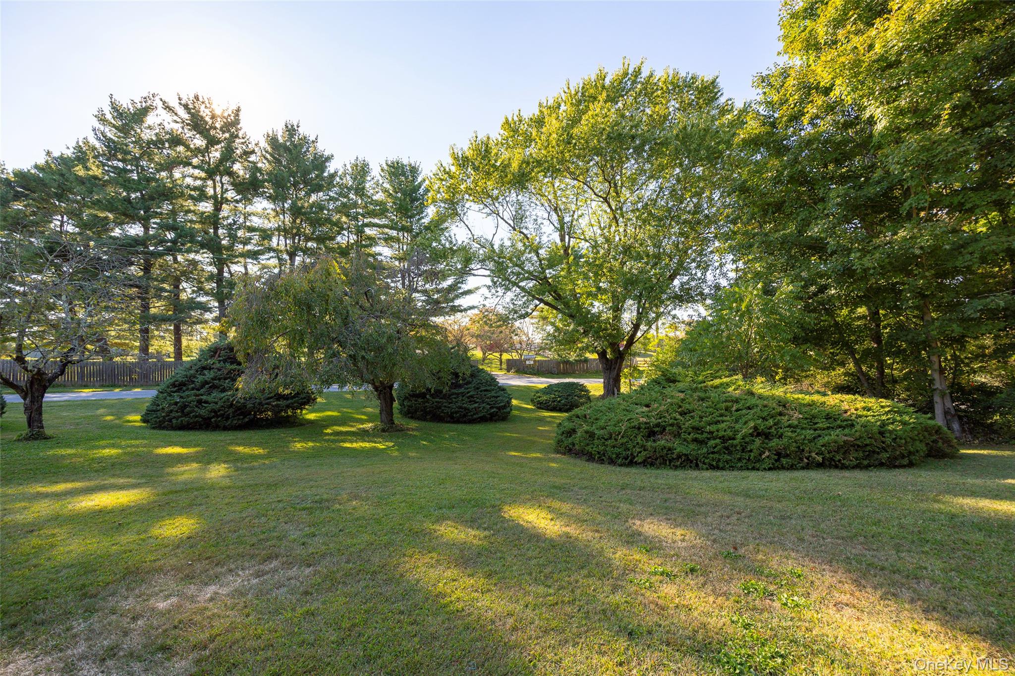 404 Gretna Road, Hyde Park, NY 12538