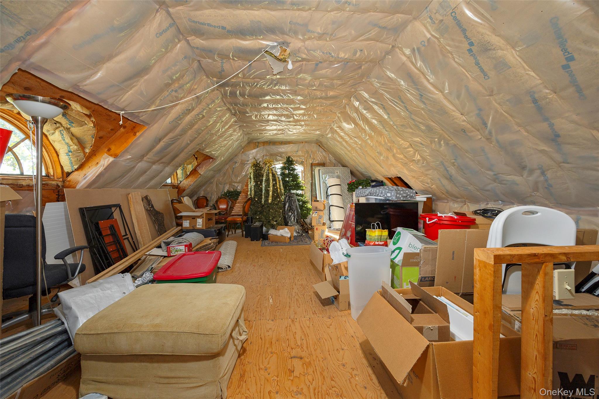 404 Gretna Road, Hyde Park, NY 12538