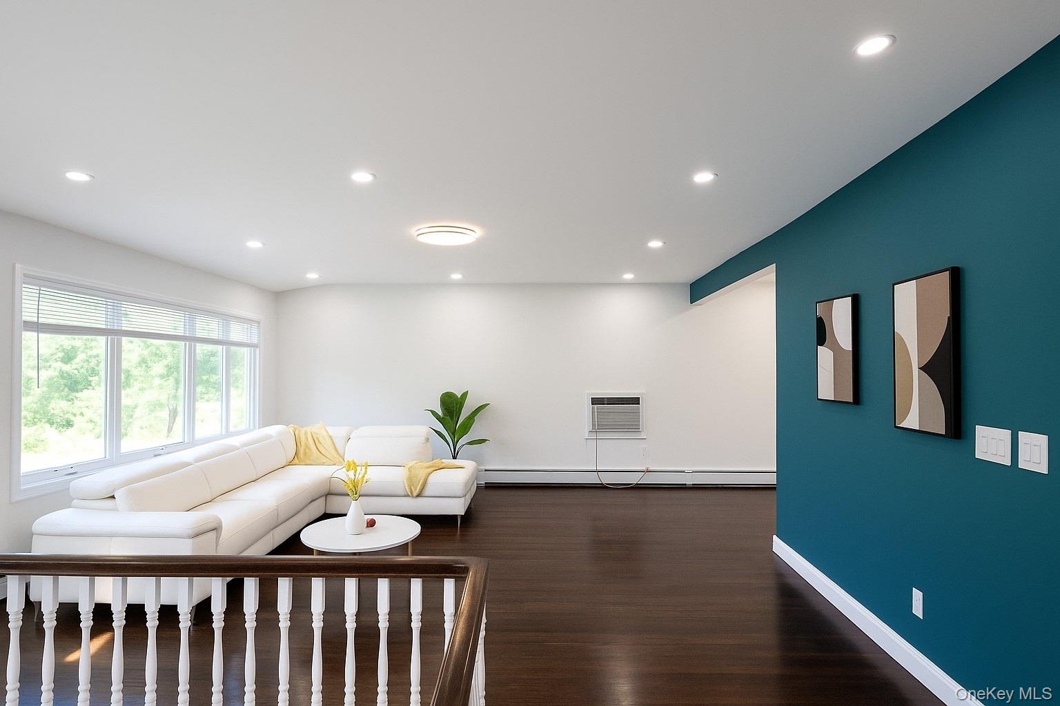 18 Park Drive East, Syosset, NY 11791