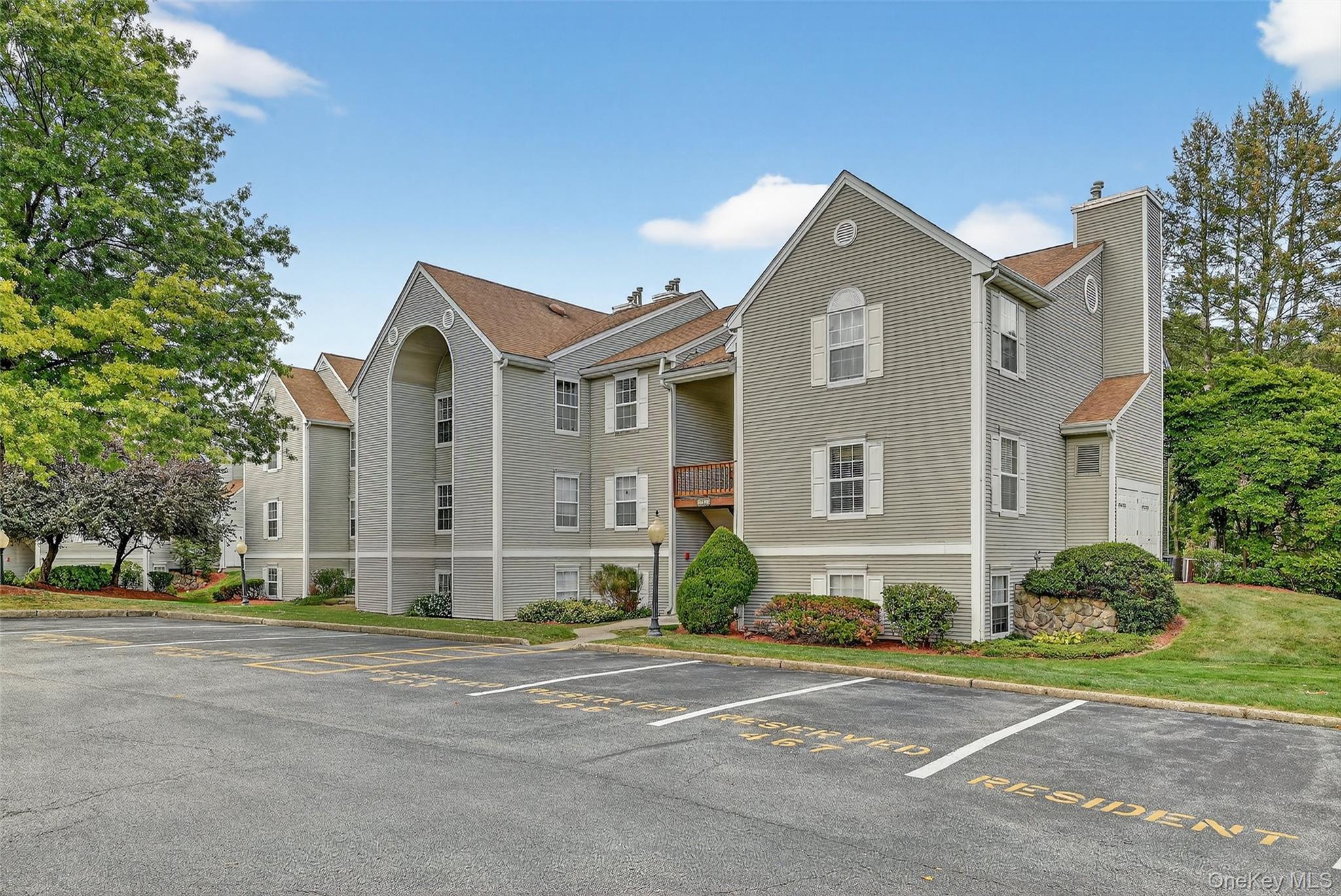 1132 Washington Green # LP2, New Windsor, NY 12553