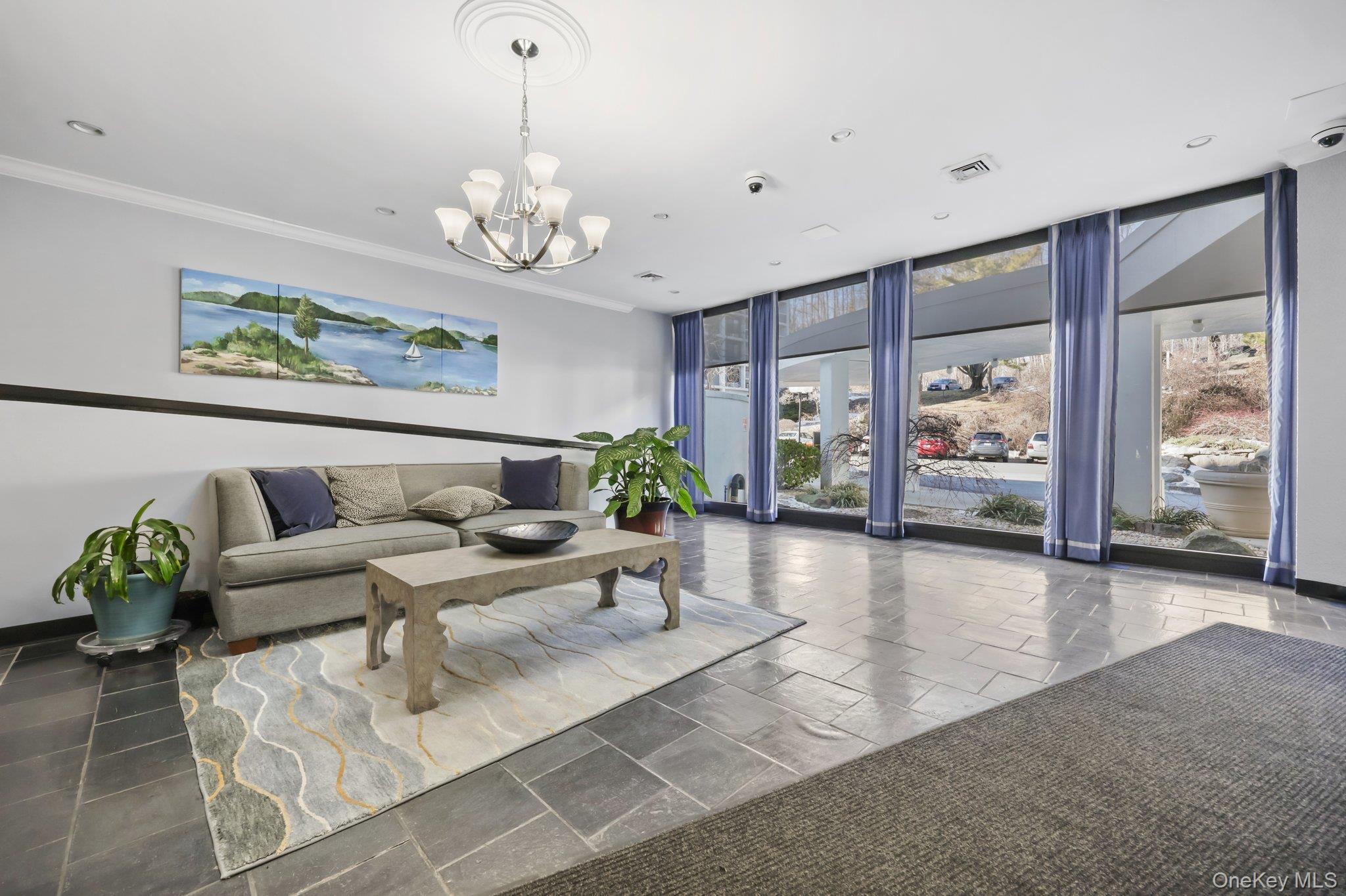 400 High Point Drive # 409, Hartsdale, NY 10530