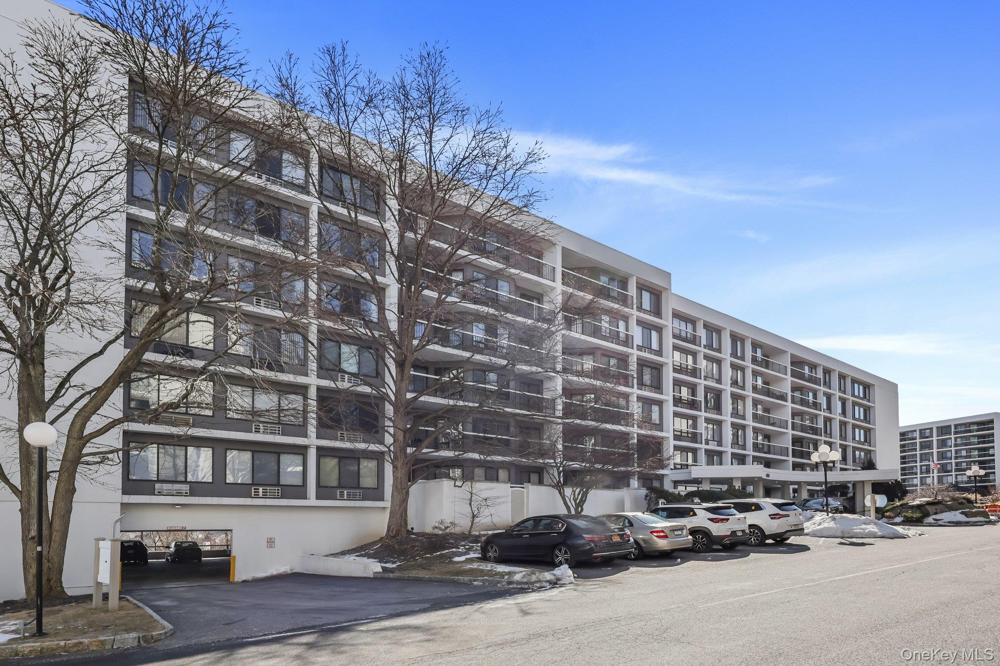 400 High Point Drive # 409, Hartsdale, NY 10530