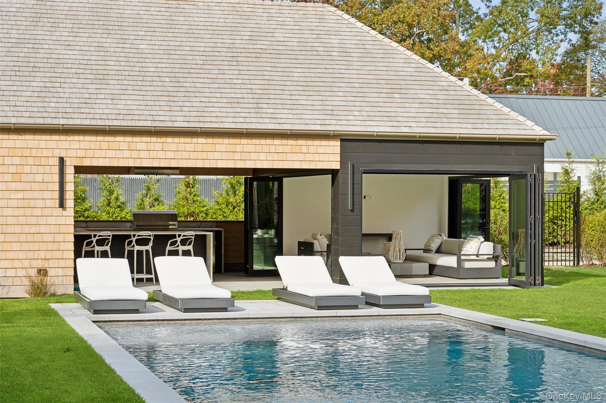 510 Abrahams Path, Amagansett, NY 11930