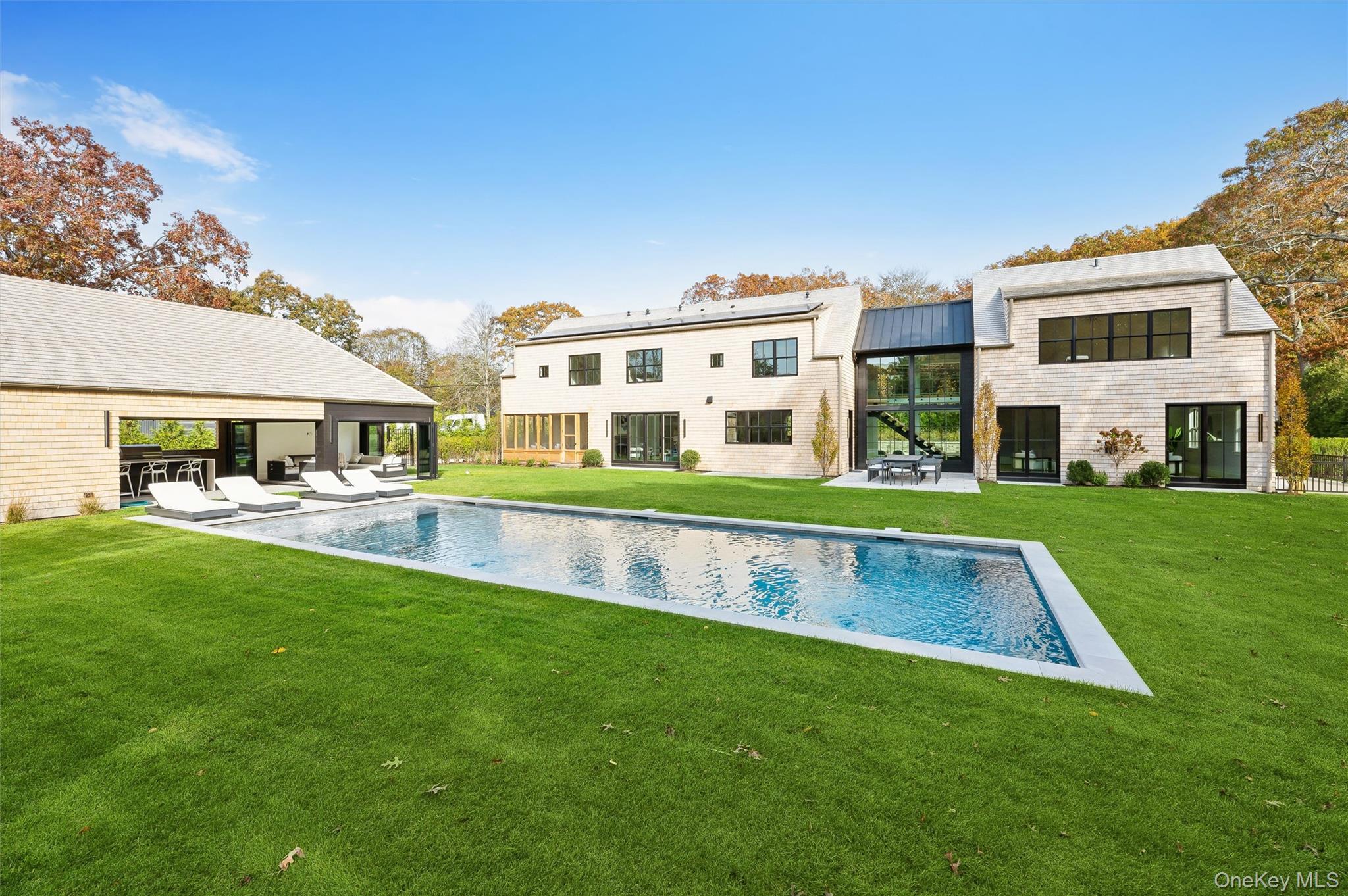 510 Abrahams Path, Amagansett, NY 11930