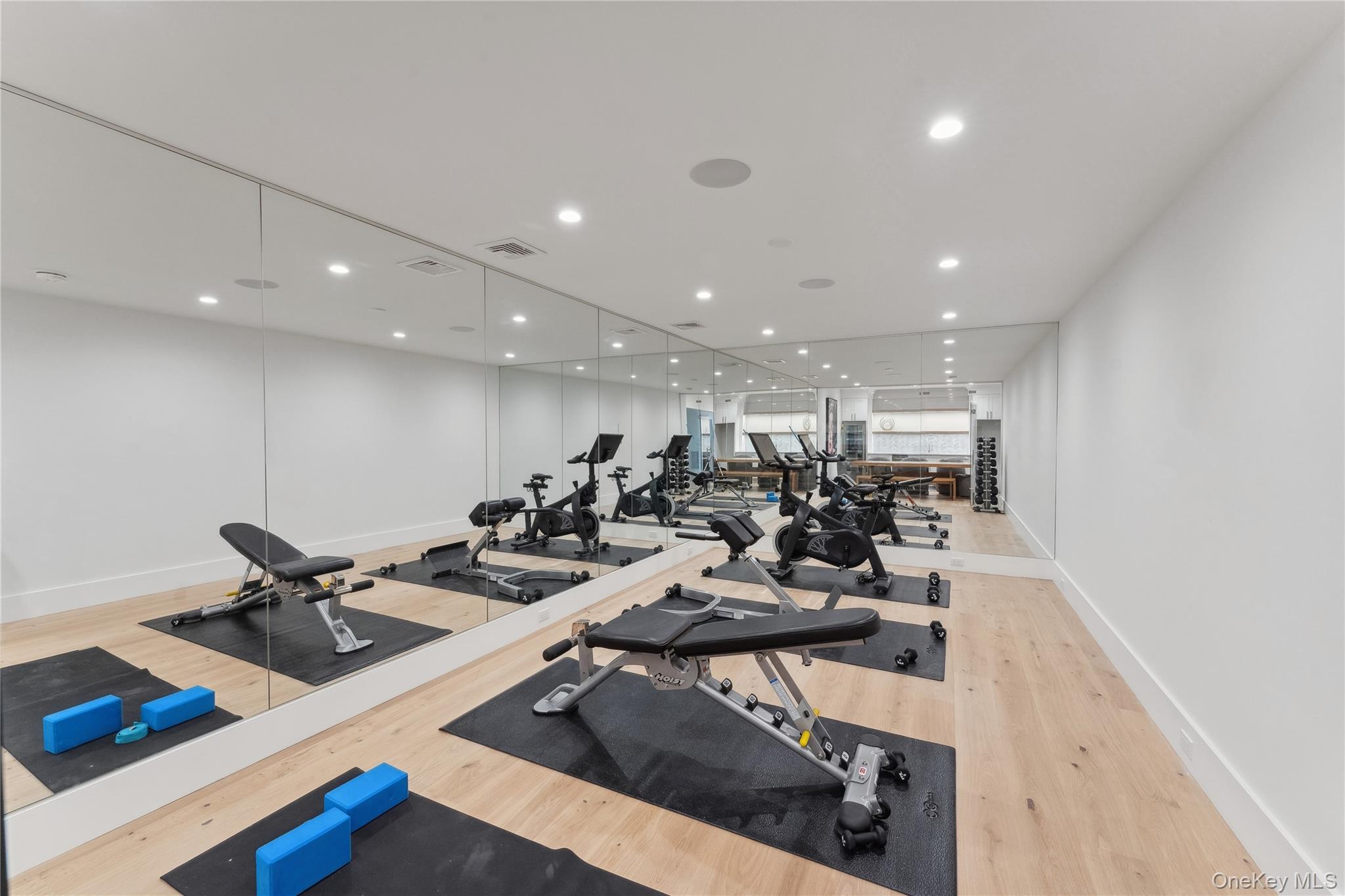 510 Abrahams Path, Amagansett, NY 11930