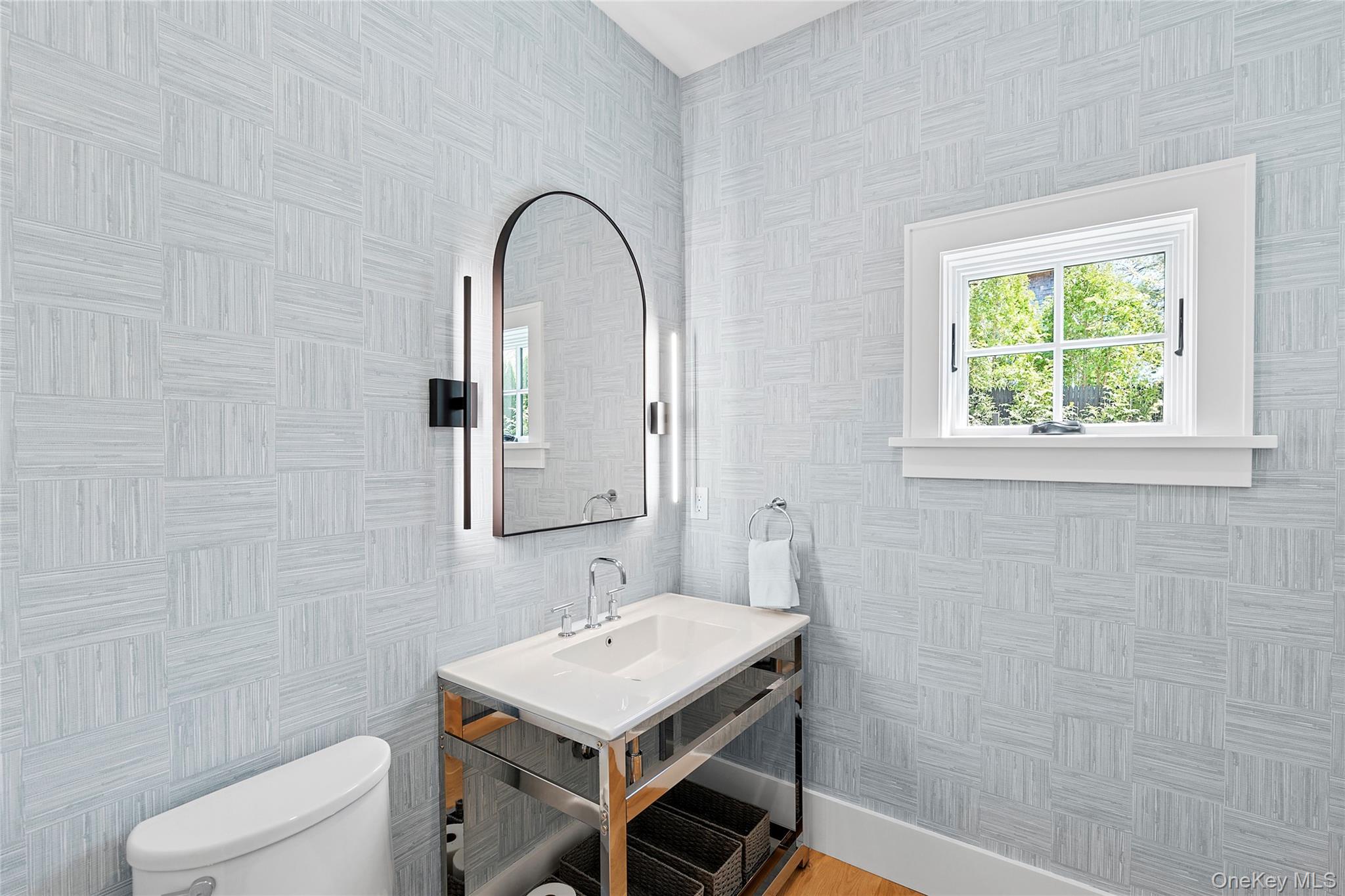 510 Abrahams Path, Amagansett, NY 11930