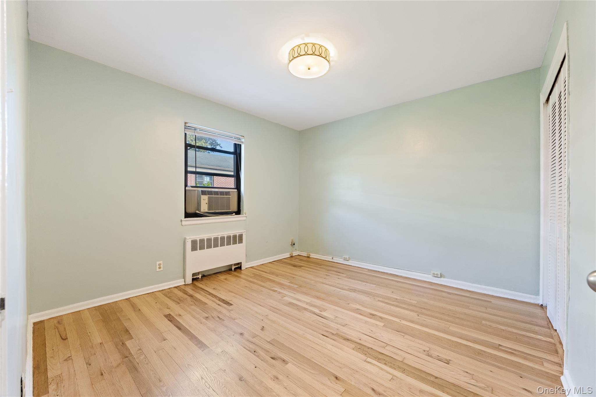 73-08 220th Street # Lower, 405B1, Oakland Gardens, NY 11364