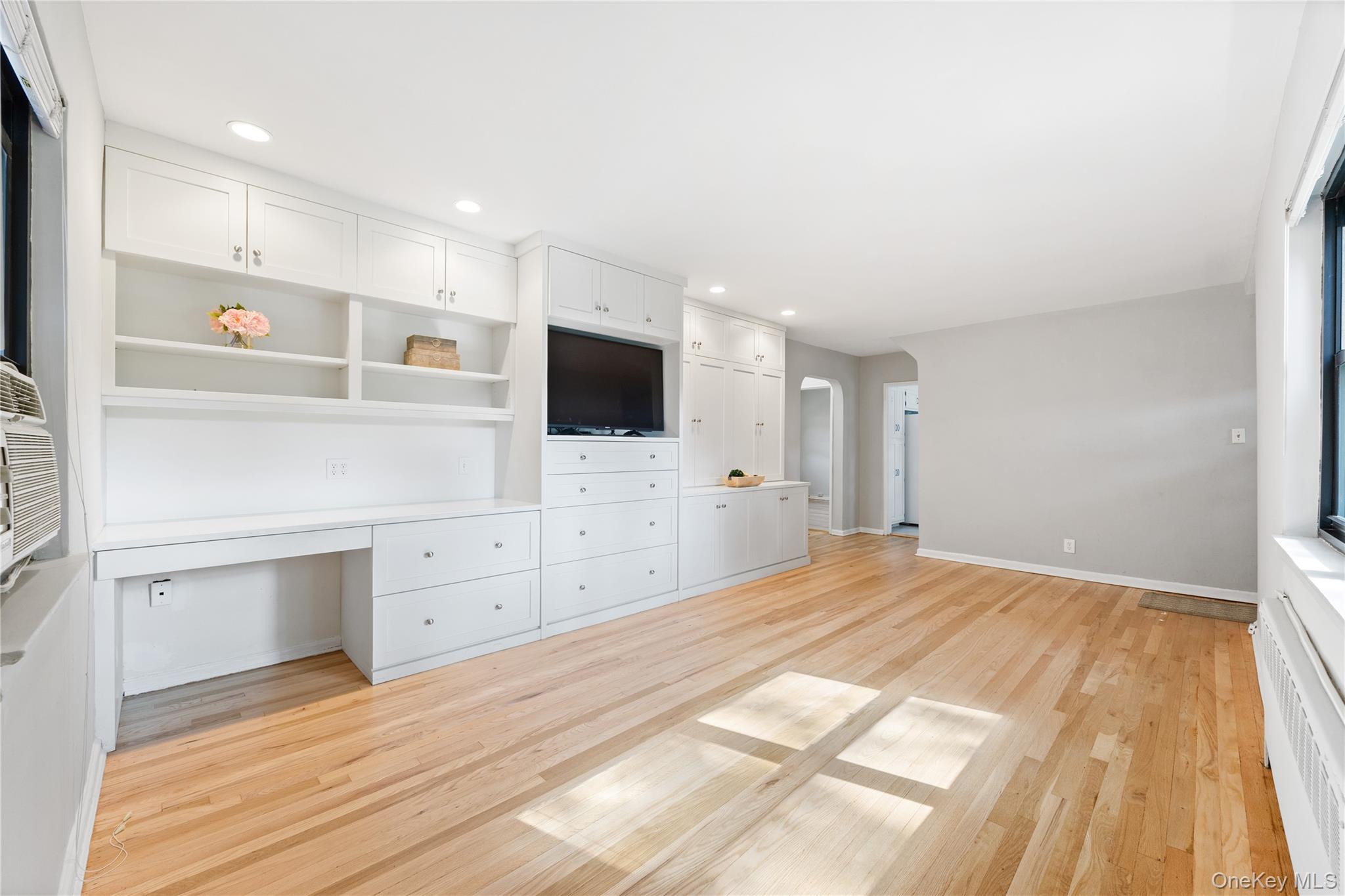 73-08 220th Street # Lower, 405B1, Oakland Gardens, NY 11364