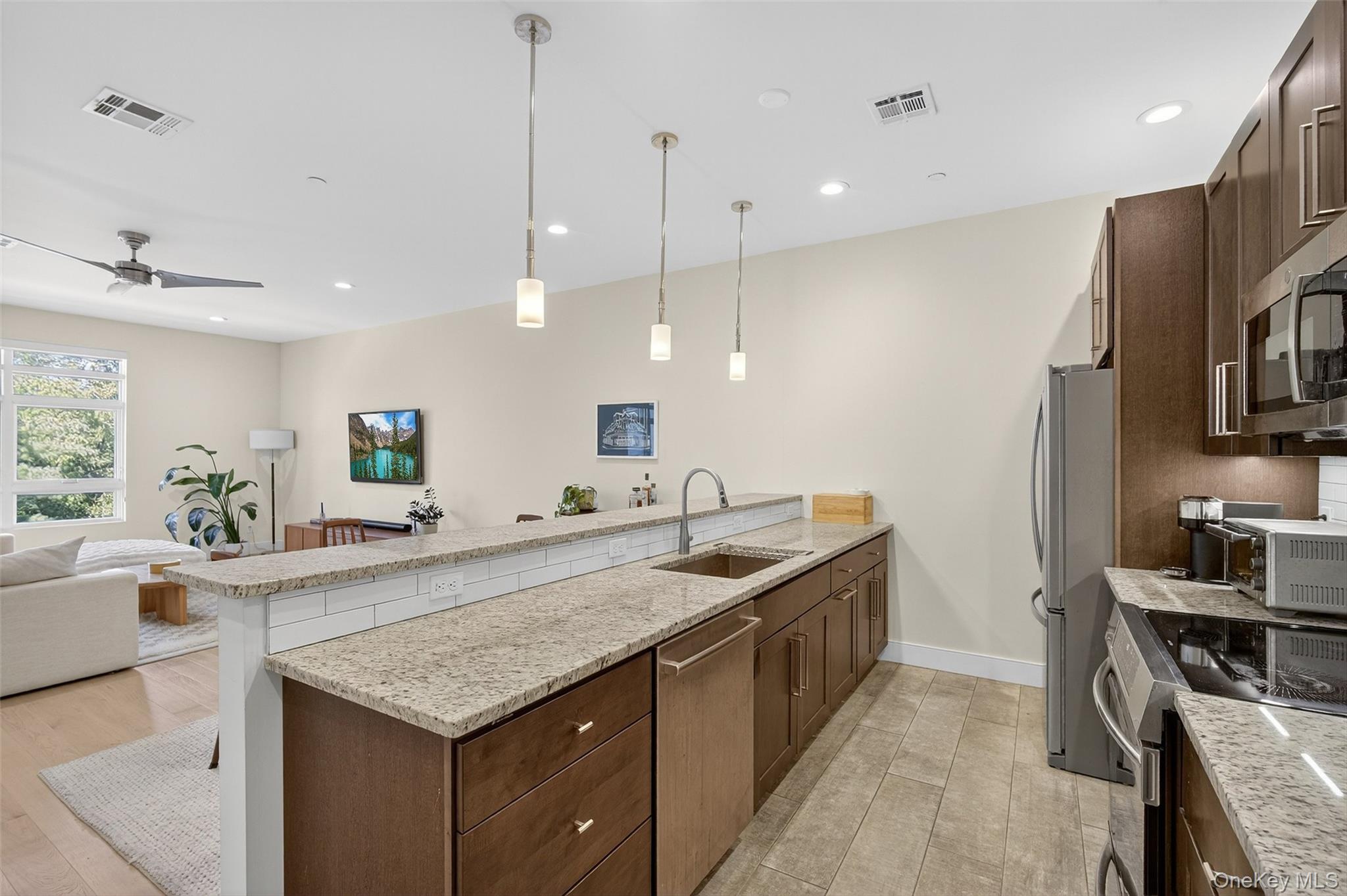 30 Beekman Street # 207, Beacon, NY 12508