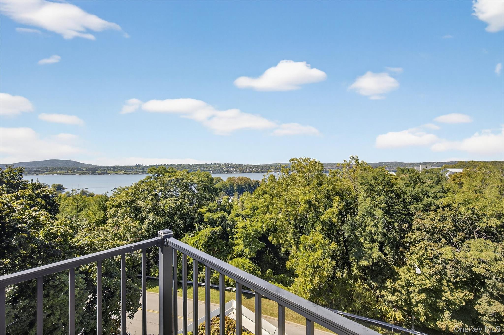 30 Beekman Street # 207, Beacon, NY 12508