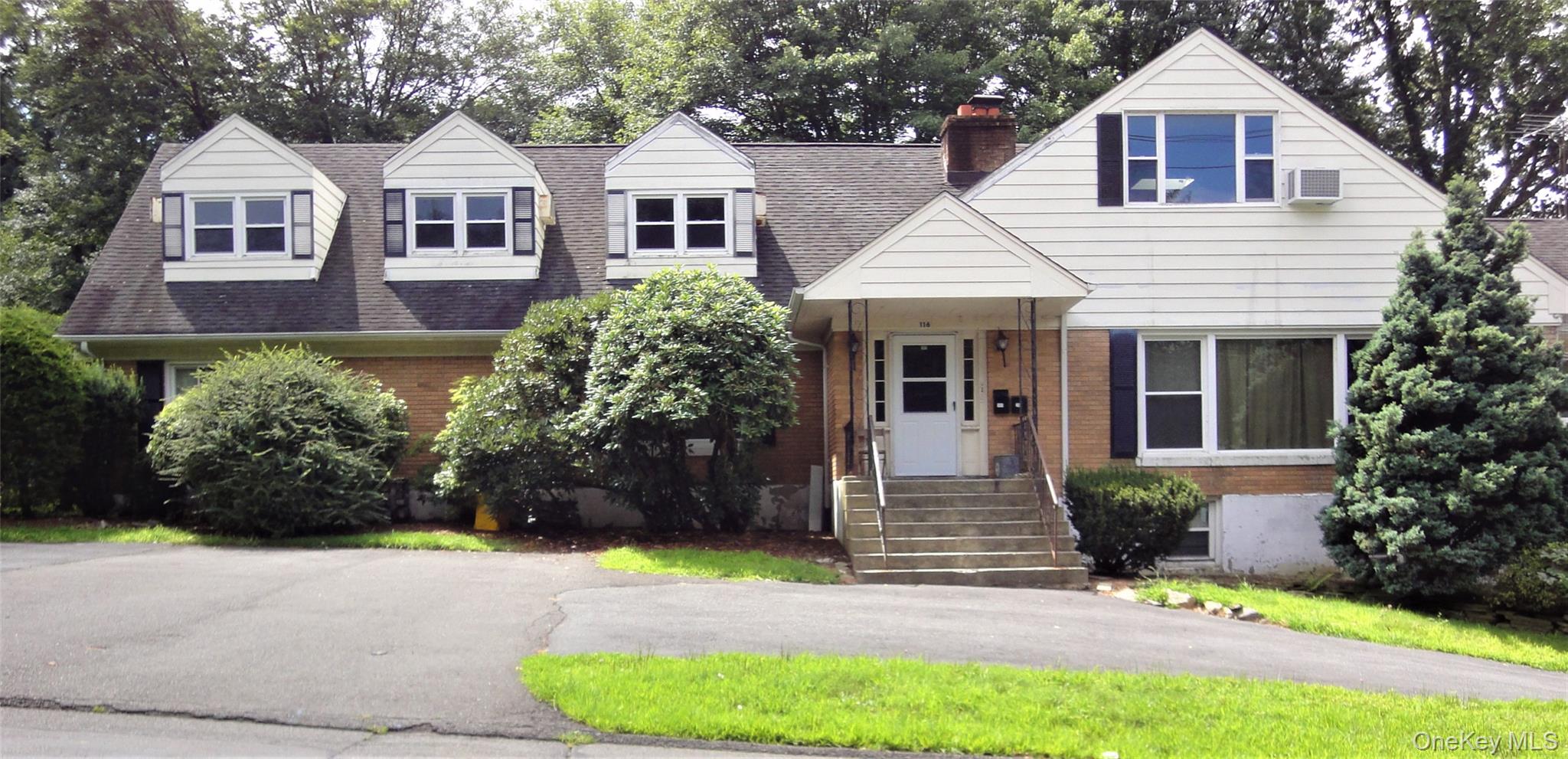 116 Williams Avenue # Top Floor, Spring Valley, NY 10977