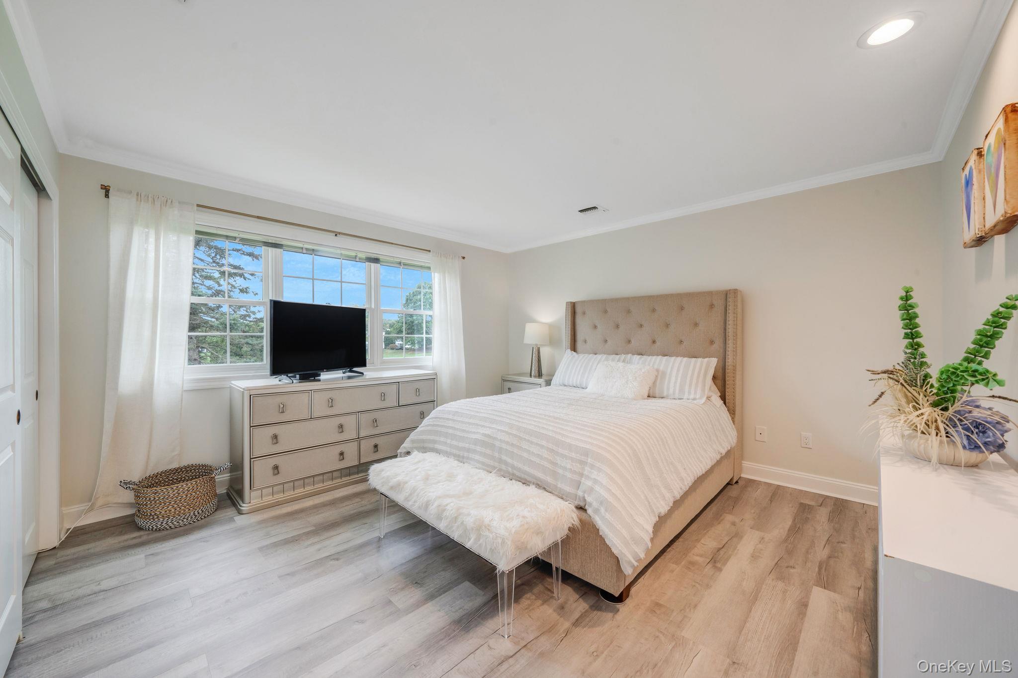 52 Hamlet Drive # 52, Commack, NY 11725