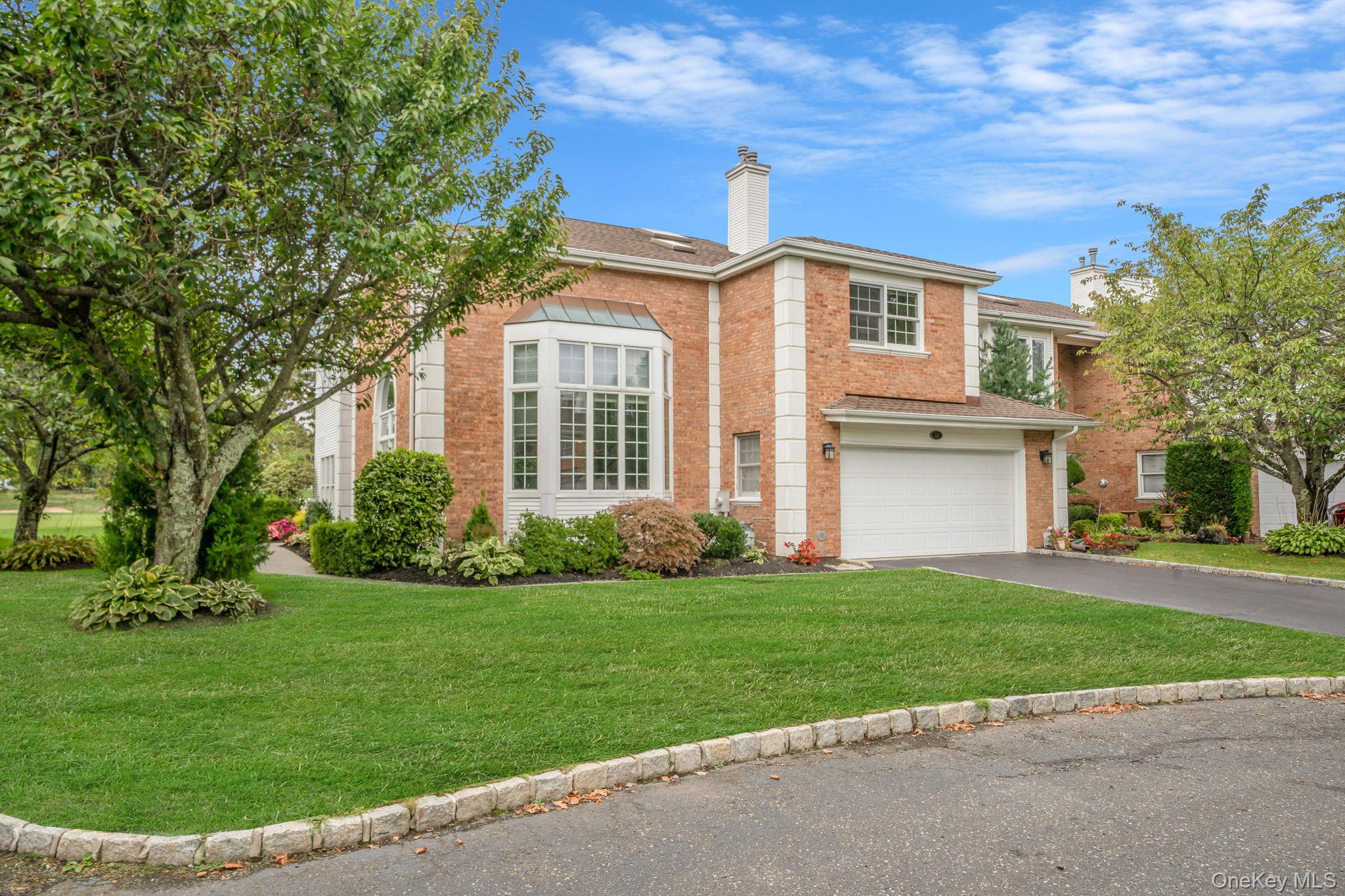 52 Hamlet Drive # 52, Commack, NY 11725