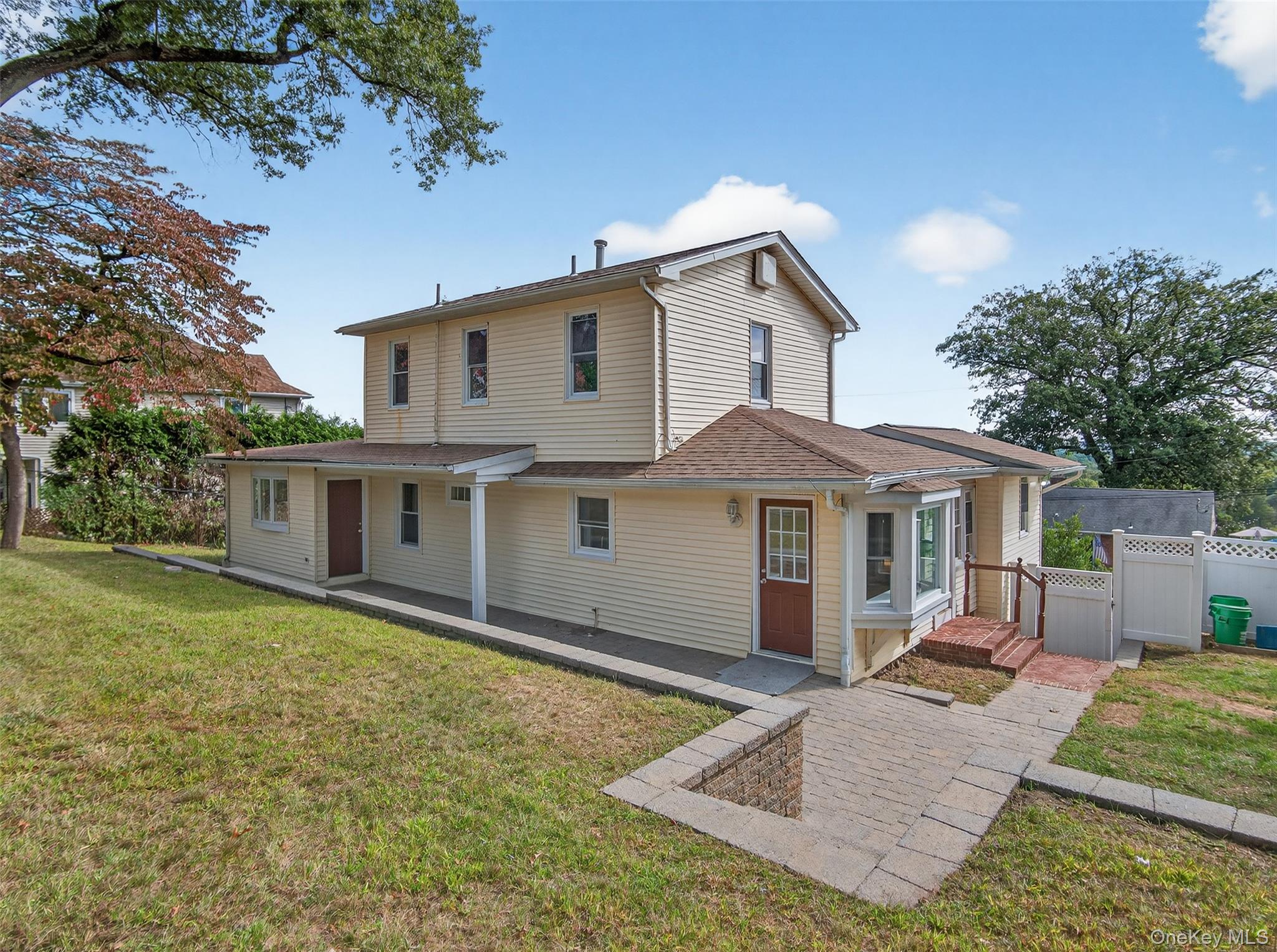 63 Lindbergh Lane, New City, NY 10956