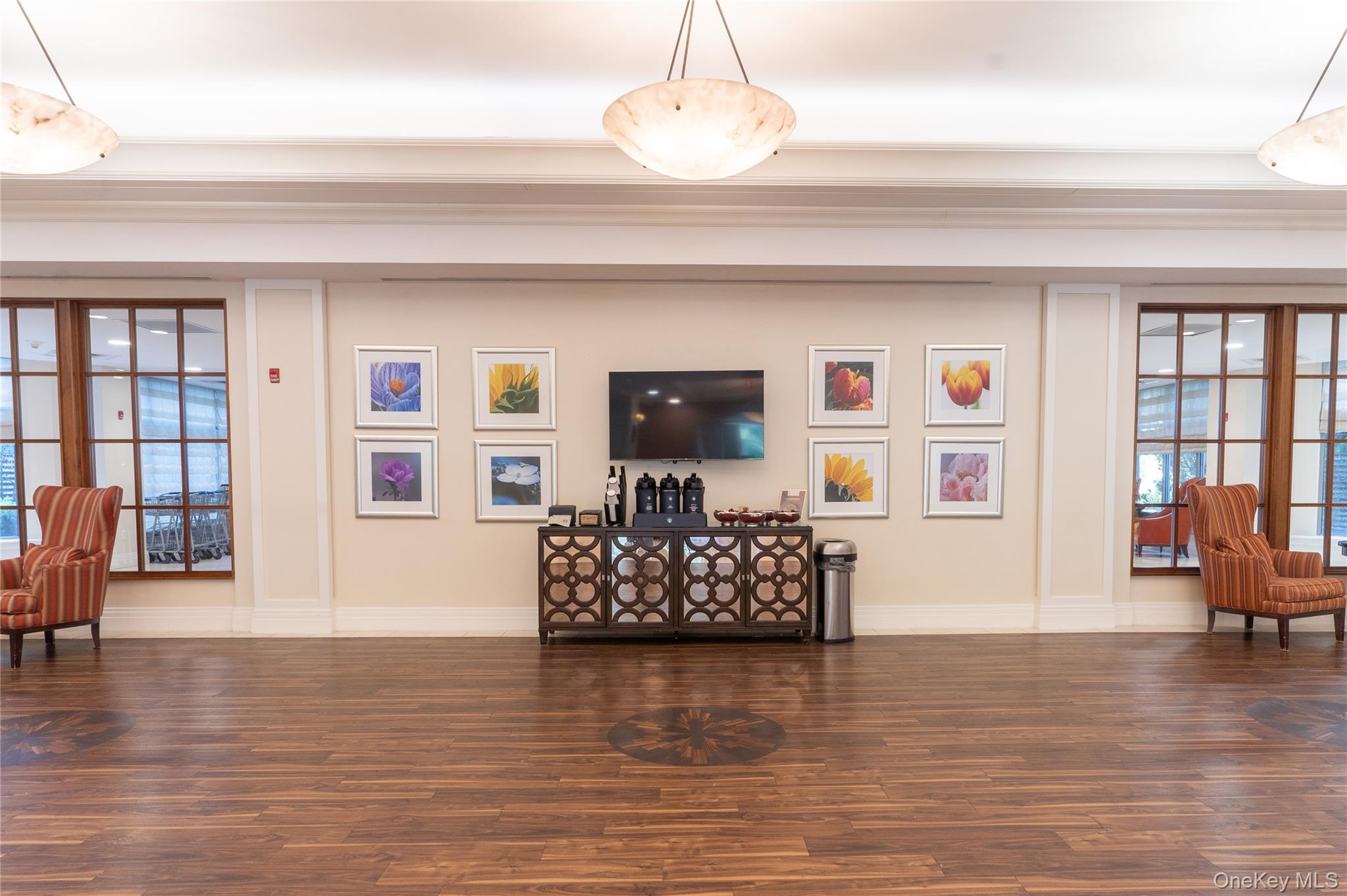 300 East Overlook # 347, Port Washington, NY 11050