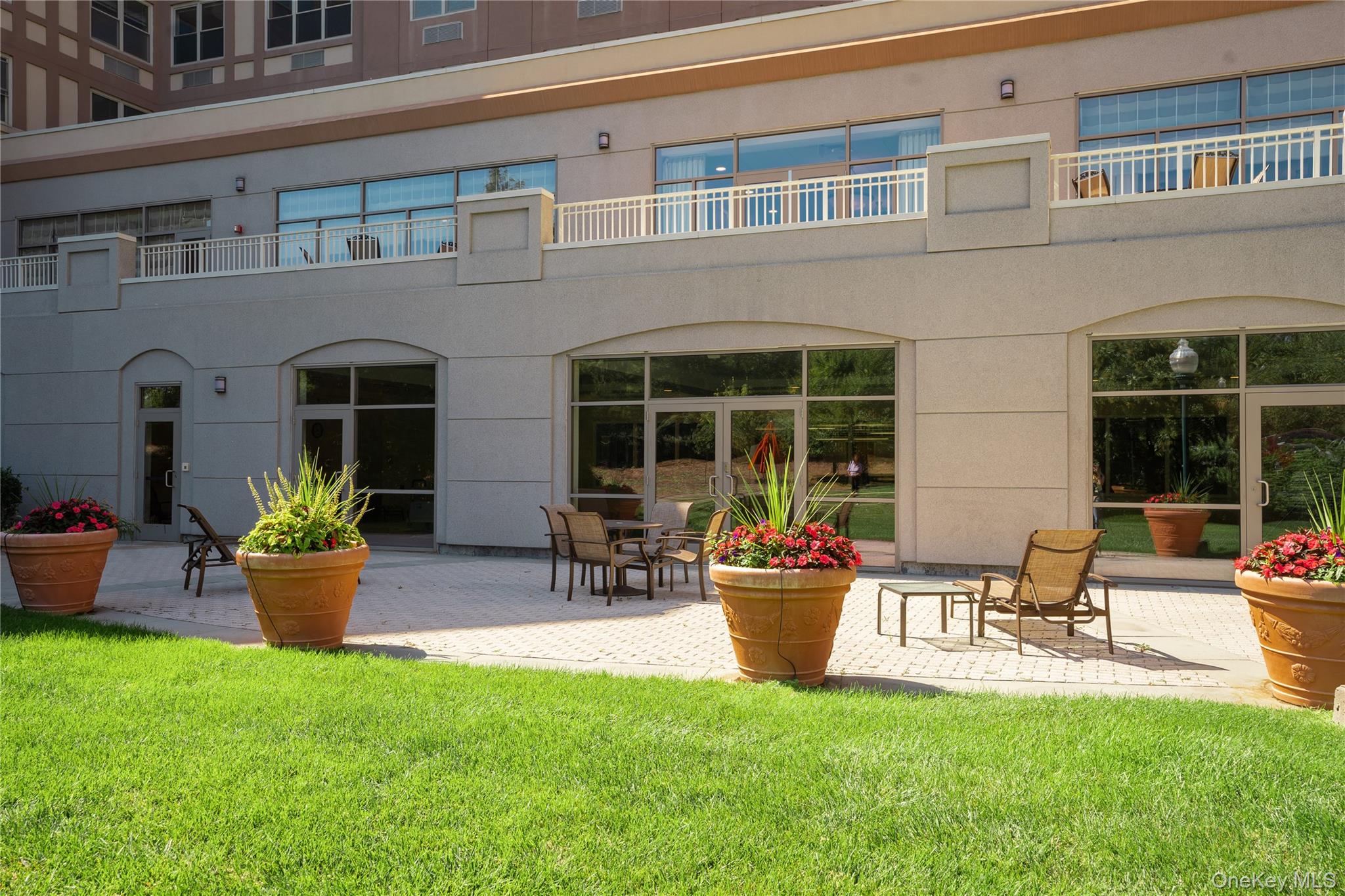 300 East Overlook # 347, Port Washington, NY 11050